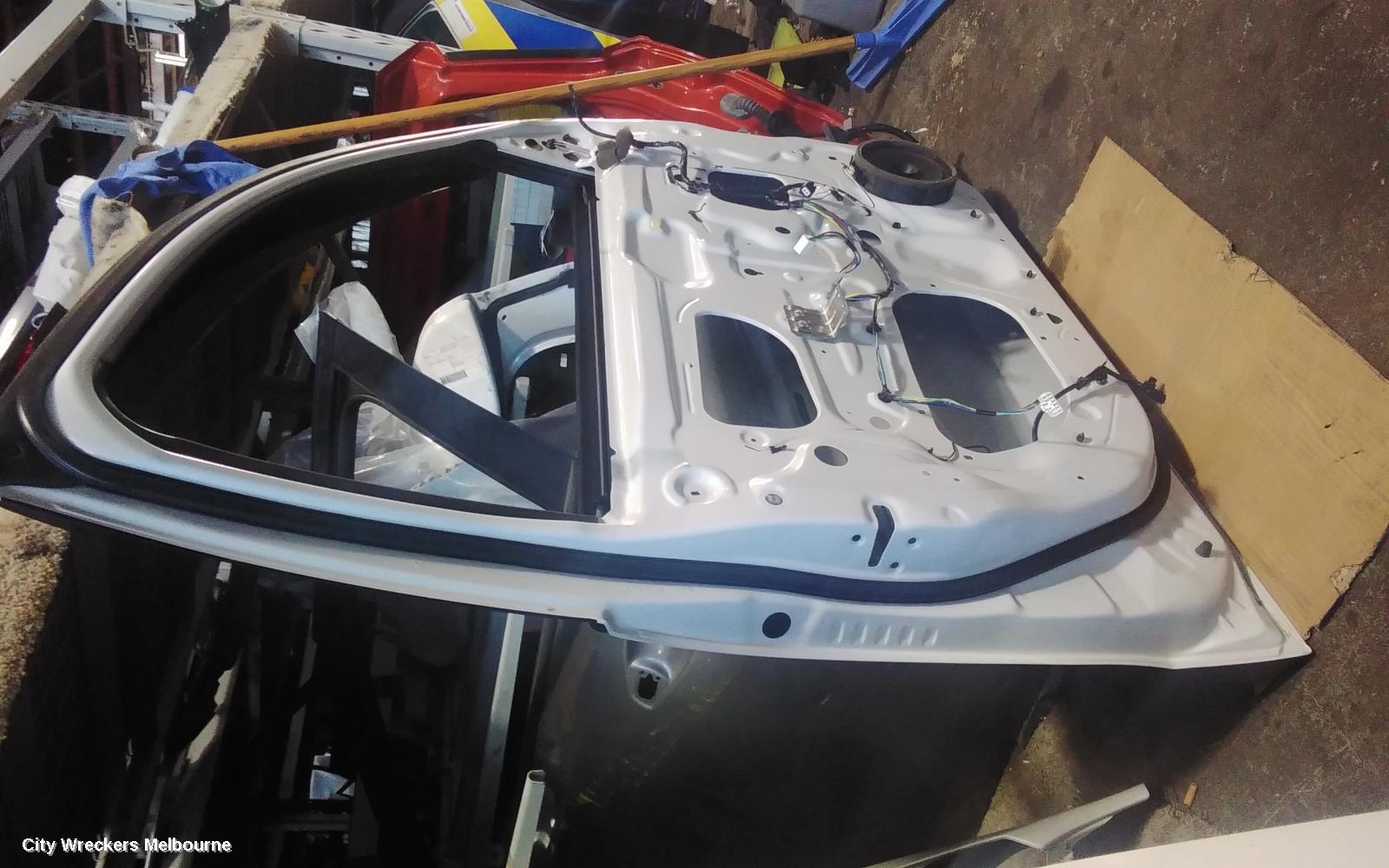 MITSUBISHI TRITON LEFT FRONT DOOR, MQ-MR, SINGLE/DUAL CAB, 03/2015 - 10/2023