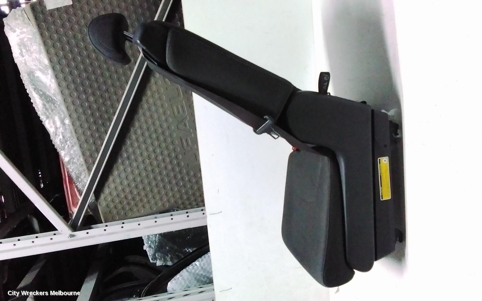 KIA CARNIVAL/GRAND CARNIVAL 2ND SEAT (REAR SEAT), KA4, CENTRE REAR, CLOTH, 10/2020 ONWARDS