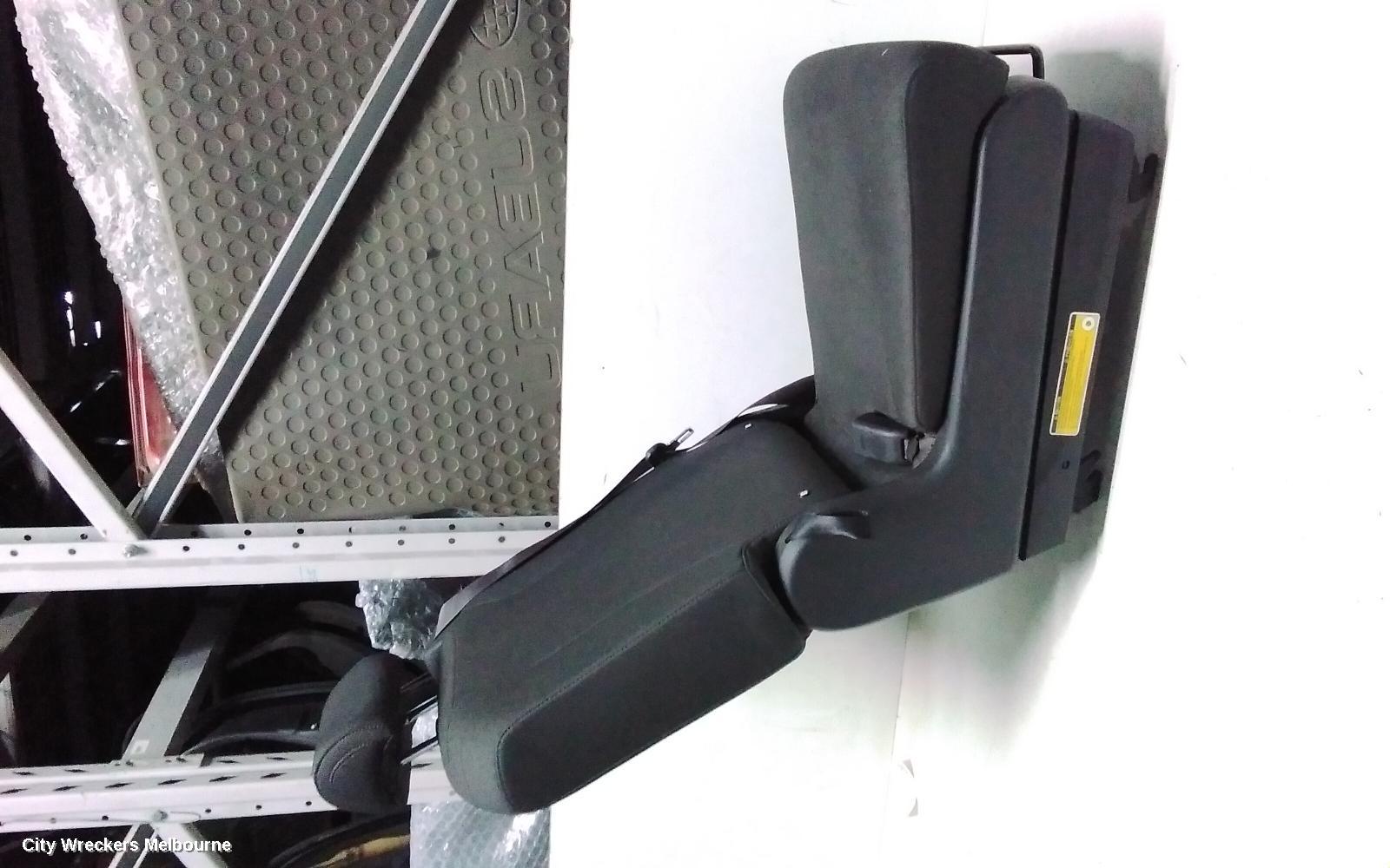 KIA CARNIVAL/GRAND CARNIVAL 2ND SEAT (REAR SEAT), KA4, CENTRE REAR, CLOTH, 10/2020 ONWARDS