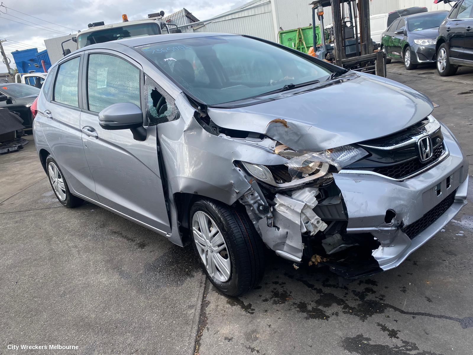 HONDA JAZZ LEFT HEADLAMP, GK/GF, HALOGEN TYPE, 08/2017 - 12/2020