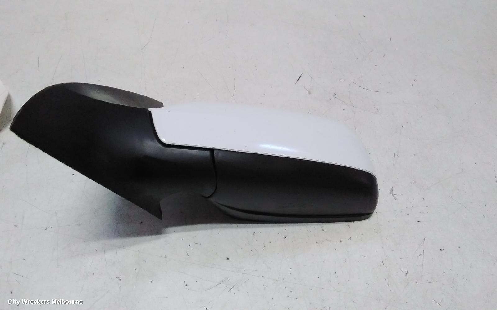 HOLDEN ASTRA LEFT DOOR MIRROR, TS, POWER, HATCH/SEDAN, PAINTED TYPE (SMOOTH FINISH), 09/1998 - 10/2006