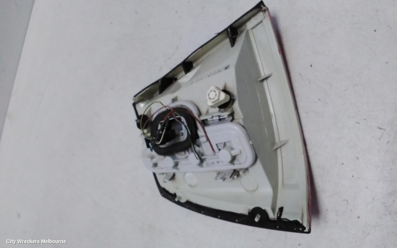 HOLDEN ASTRA RIGHT TAILLIGHT, TS, 5DR & 3DR, 09/1998 - 10/2006