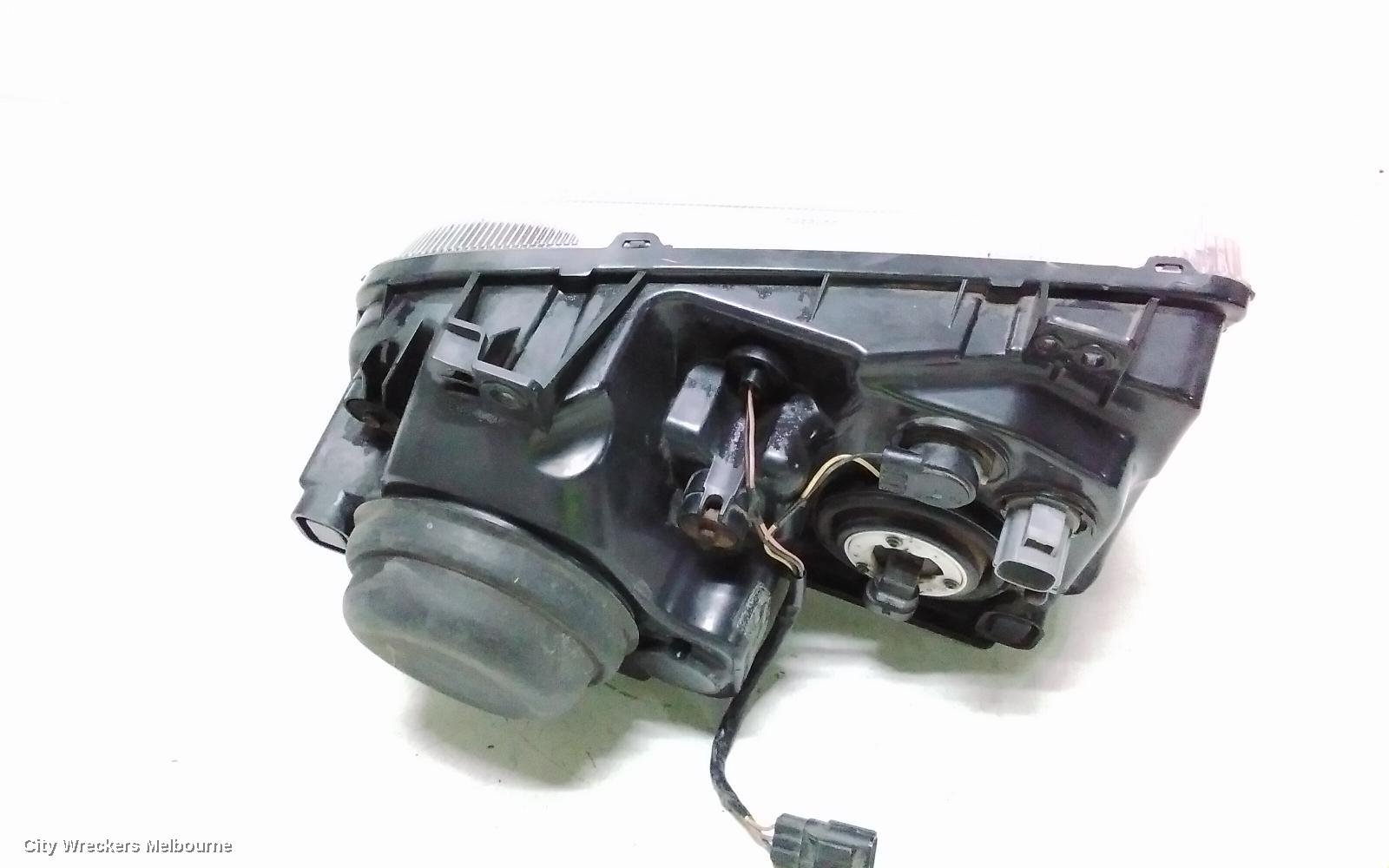 CHRYSLER 300C LEFT HEADLAMP, XENON, 11/2005 - 12/2011