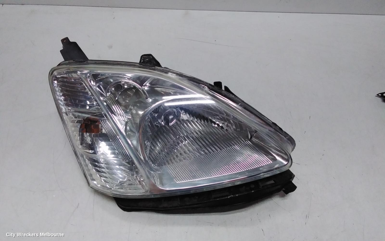 HONDA CIVIC RIGHT HEADLAMP, 7TH GEN, 5DR HATCH (AUST TYPE), 11/2000 - 10/2003