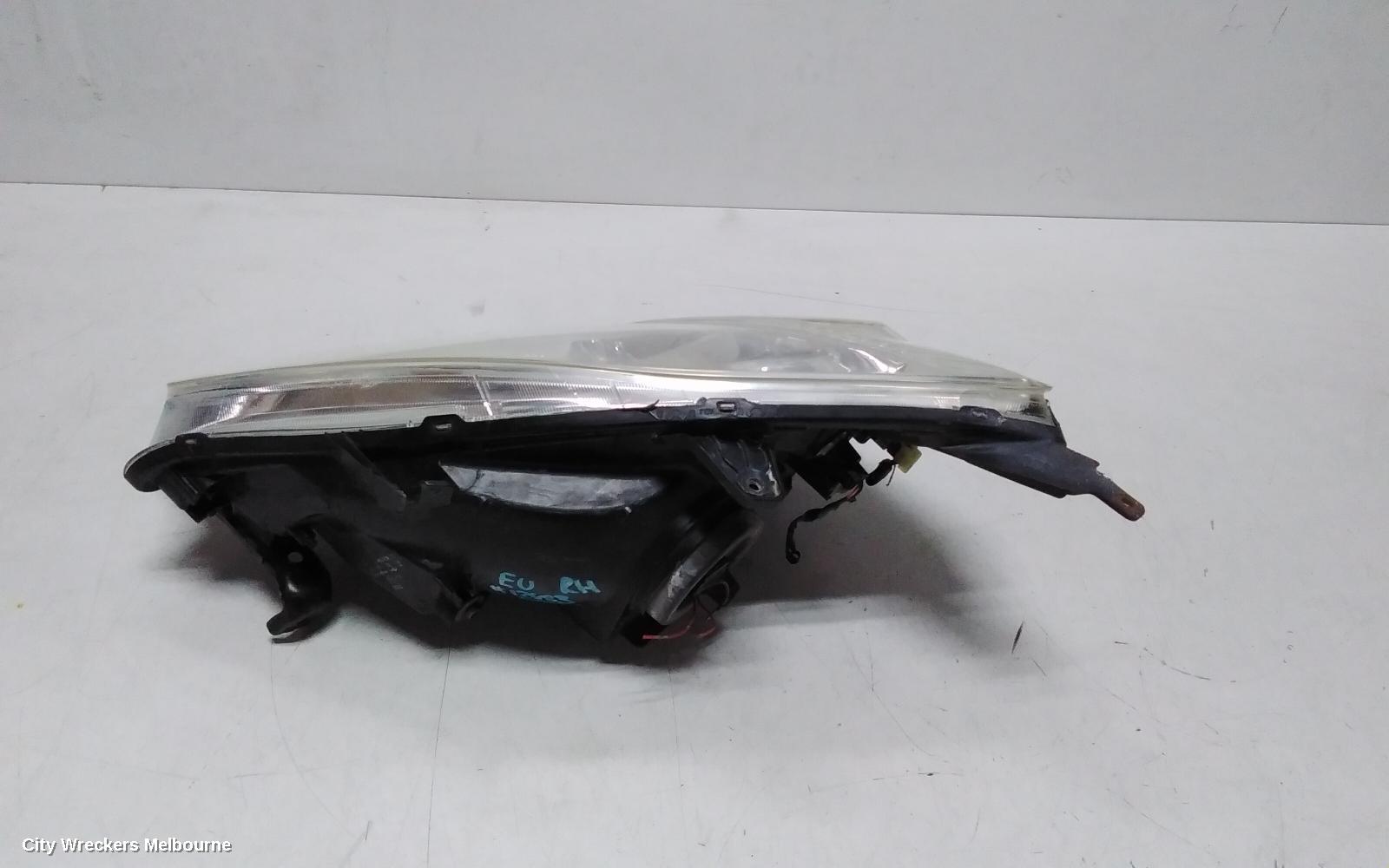HONDA CIVIC RIGHT HEADLAMP, 7TH GEN, 5DR HATCH (AUST TYPE), 11/2000 - 10/2003