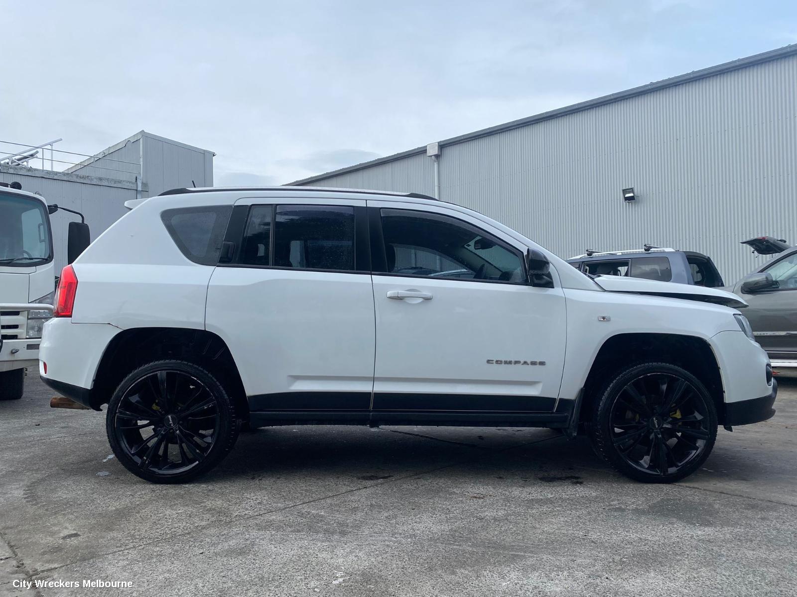 JEEP COMPASS CONSOLE, MK, 07/2011 - 12/2016