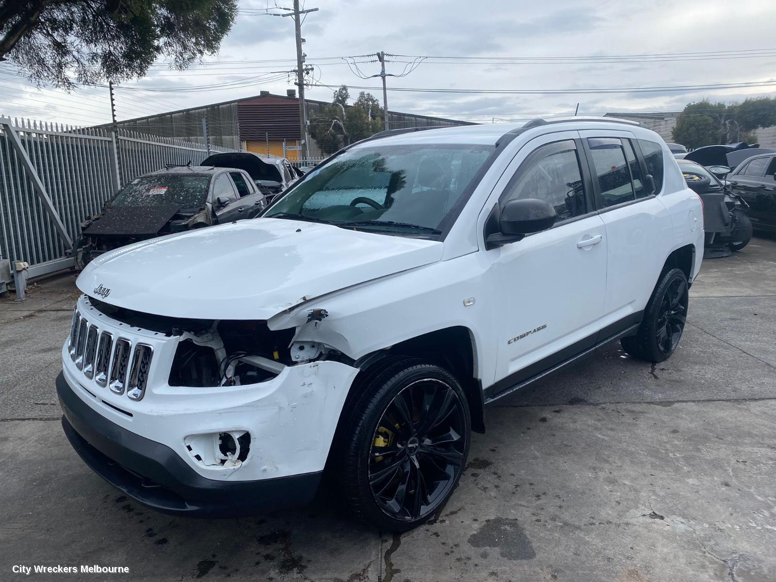 JEEP COMPASS CONSOLE, MK, 07/2011 - 12/2016