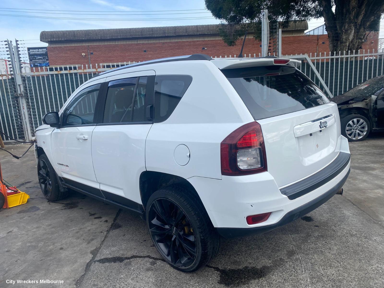 JEEP COMPASS CONSOLE, MK, 07/2011 - 12/2016