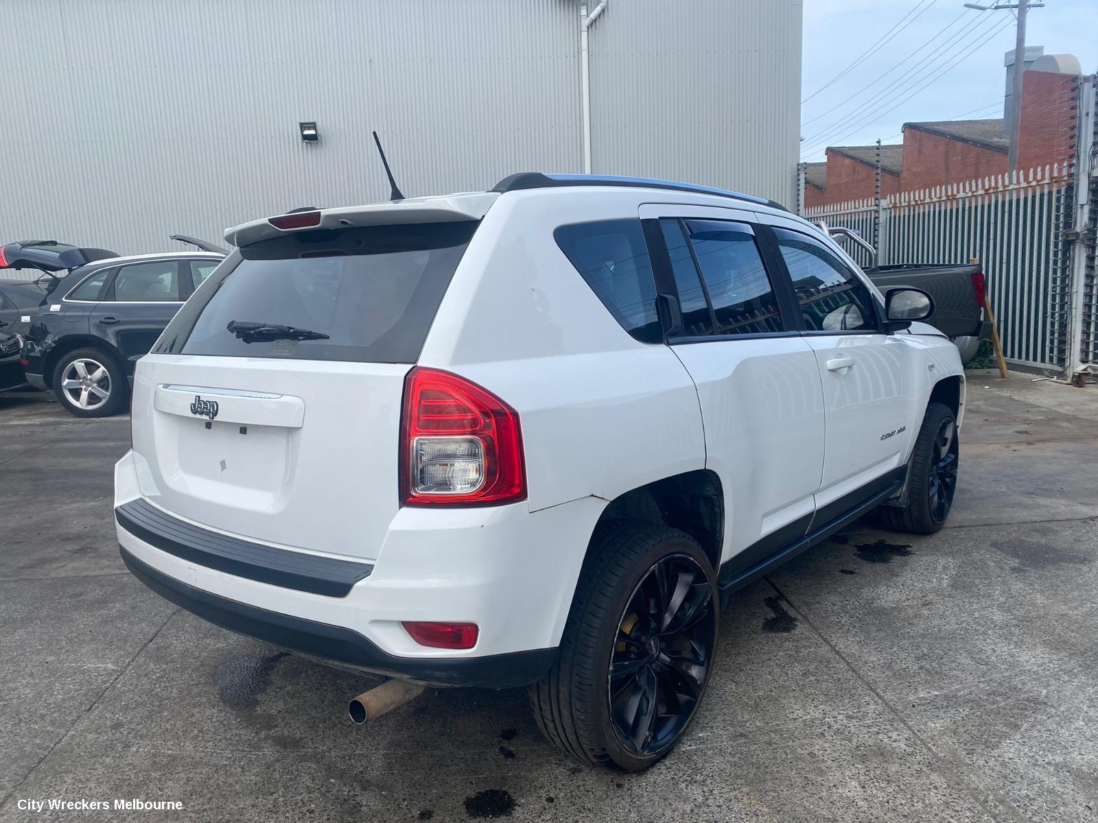 JEEP COMPASS CONSOLE, MK, 07/2011 - 12/2016