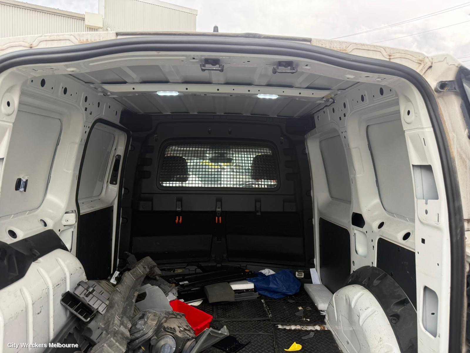 VOLKSWAGEN CADDY CARGO BARRIER, 5, 03/2021 ONWARDS