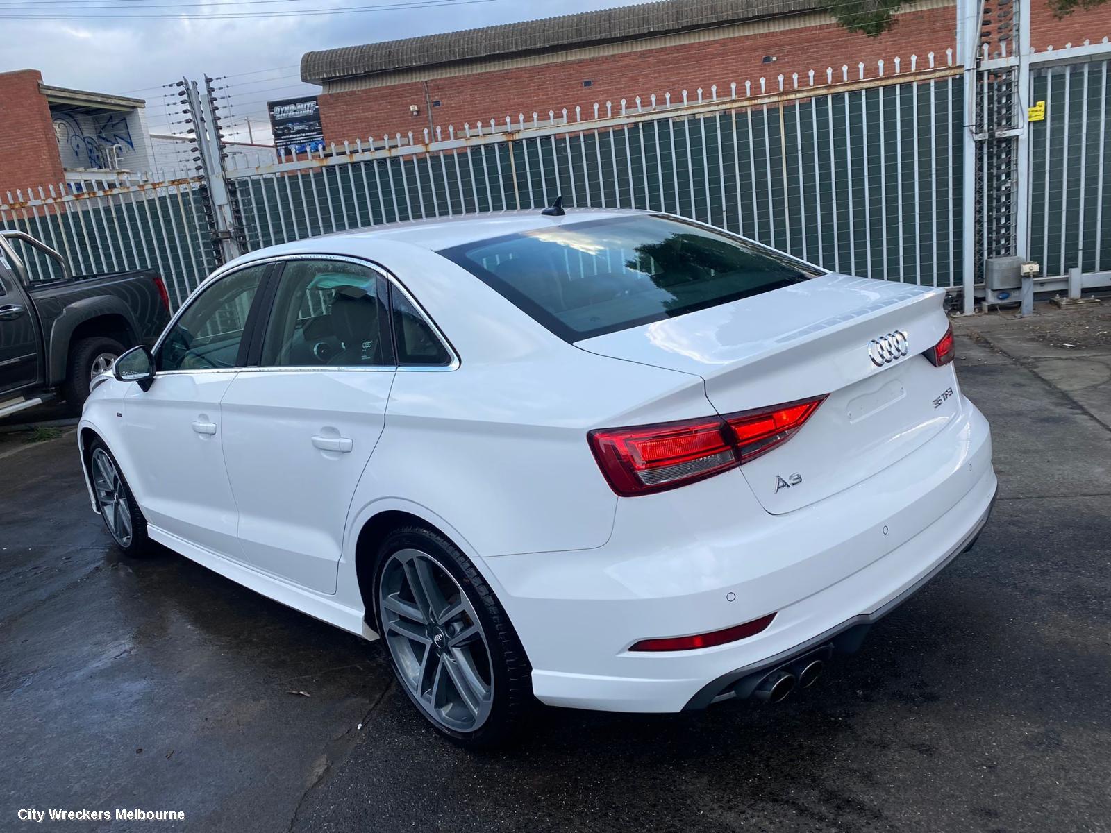 AUDI A3 RIGHT FRONT DOOR WINDOW, 8V, 4DR SEDAN, 10/2013 - 10/2020