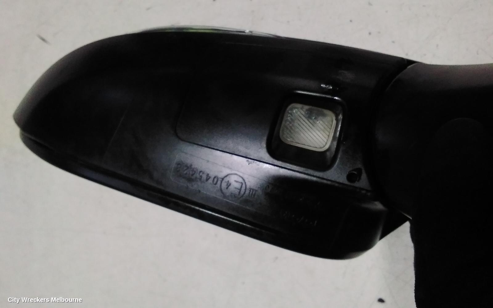 TOYOTA RAV4 RIGHT DOOR MIRROR, ELECT ADJ, NON CAMERA TYPE, HIGH GLOSS BLACK, XA50, 06/2021 ONWARDS
