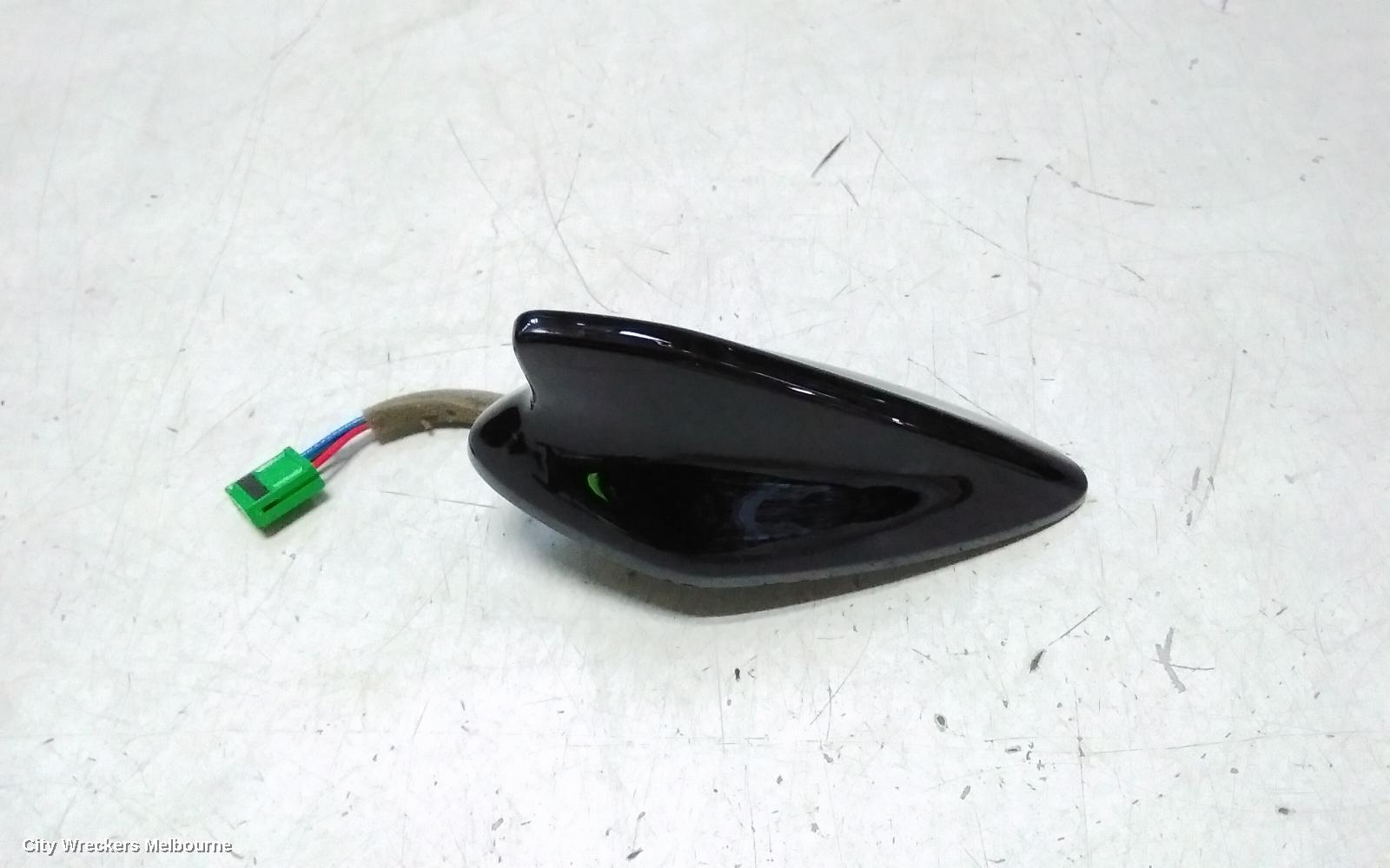 HYUNDAI TUCSON ANTENNA, NX4, W/ SAT NAV TYPE, 02/2021 ONWARDS