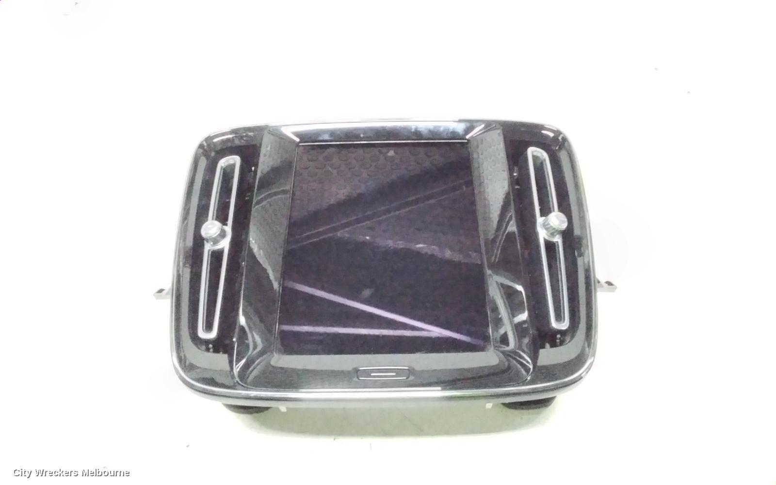 VOLVO XC40 RADIO/CD/DVD/SAT/TV, DISPLAY UNIT, 9IN TOUCHSCREEN, 02/2018 ONWARDS