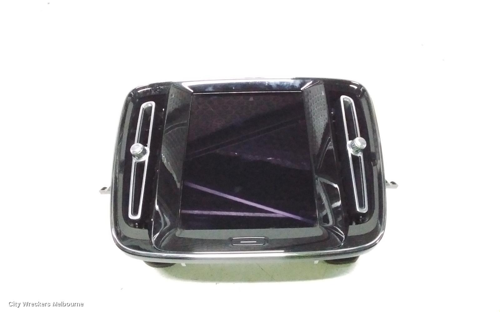 VOLVO XC40 RADIO/CD/DVD/SAT/TV, DISPLAY UNIT, 9IN TOUCHSCREEN, 02/2018 ONWARDS