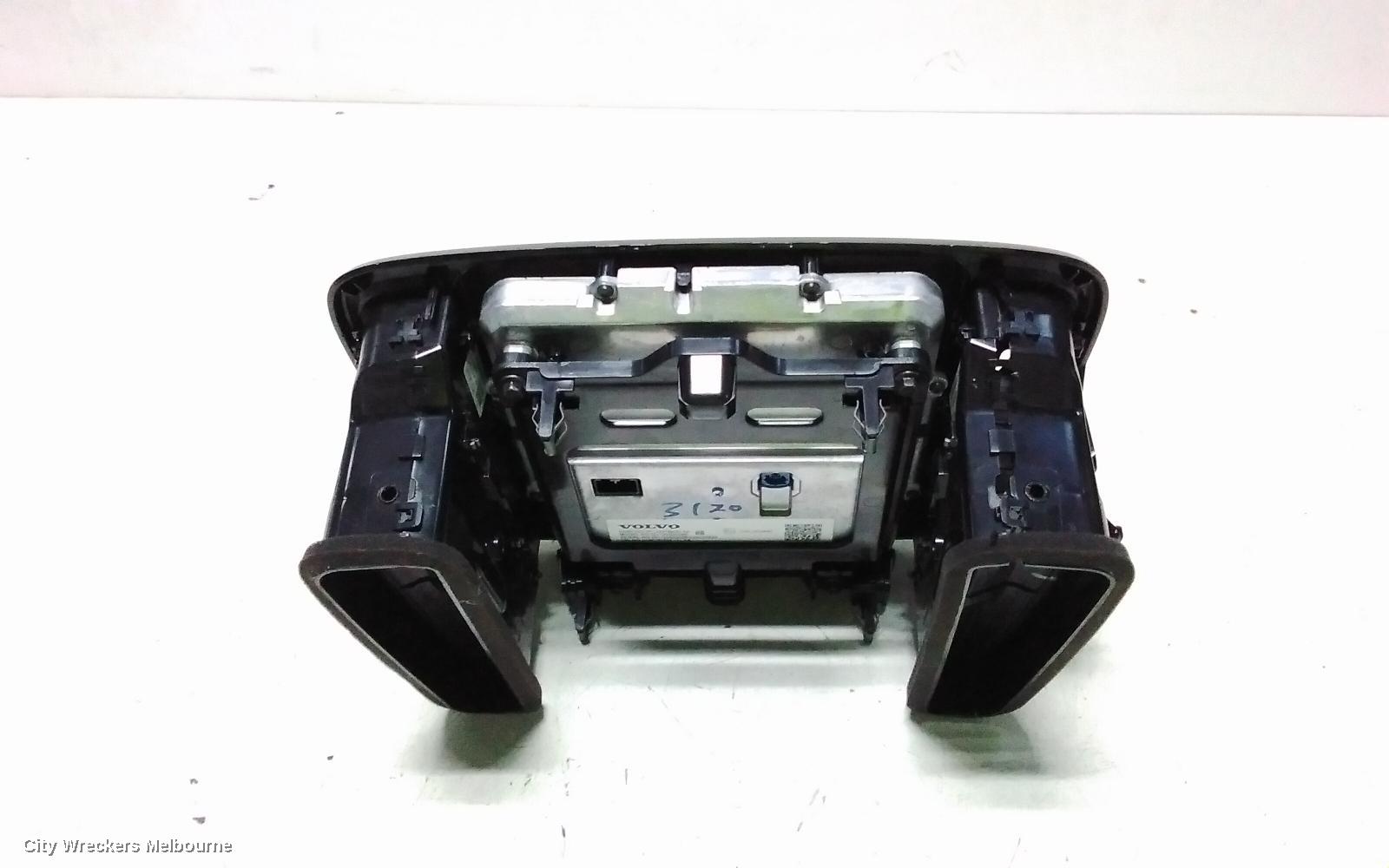 VOLVO XC40 RADIO/CD/DVD/SAT/TV, DISPLAY UNIT, 9IN TOUCHSCREEN, 02/2018 ONWARDS