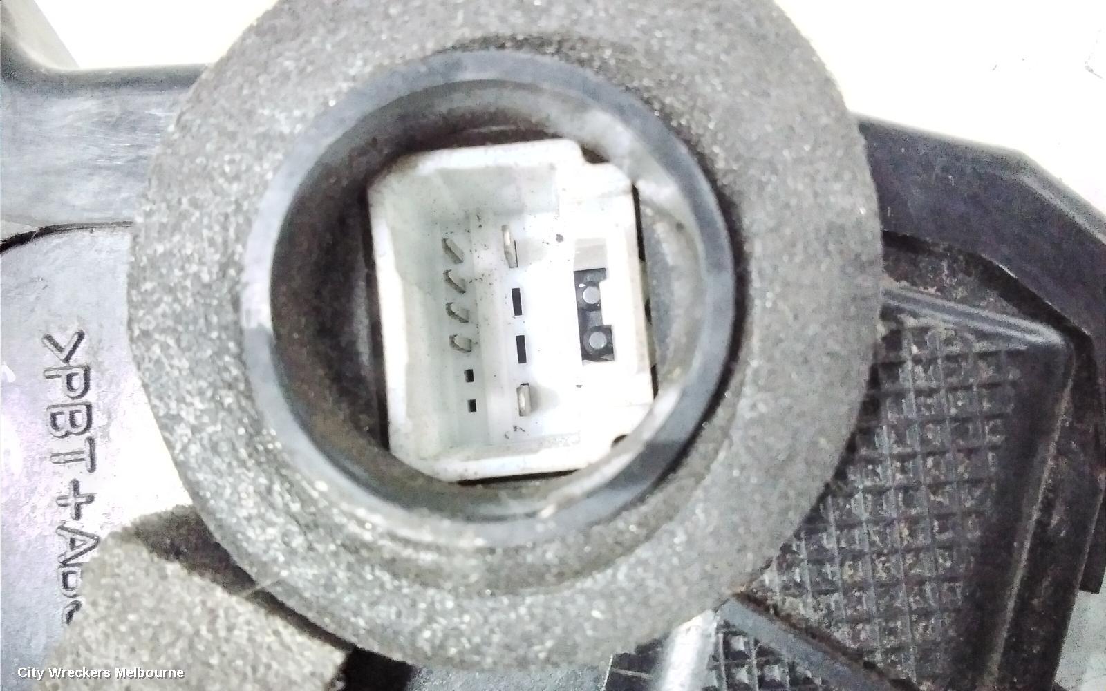 TOYOTA HIACE DOOR/BOOT/GATE LOCK, LEFT FRONT DOOR LOCK, TRH/KDH, 03/2005 - 04/2019