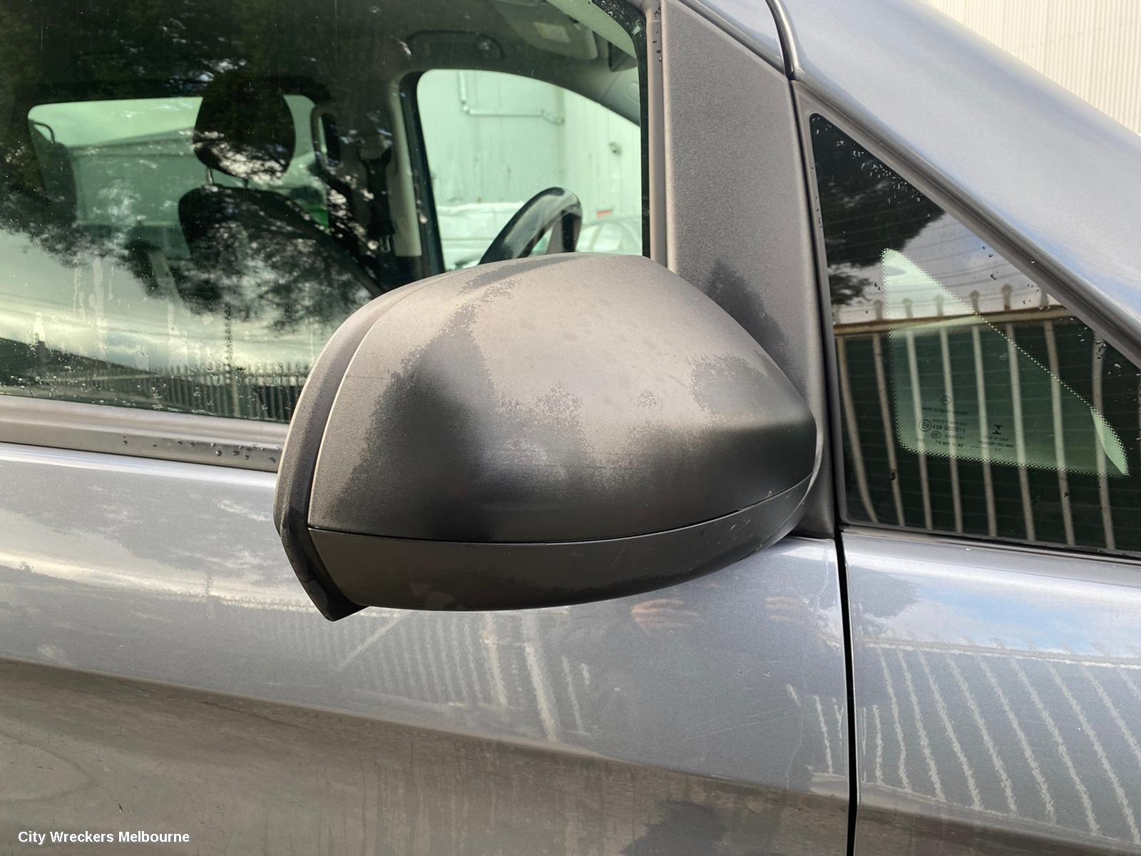 MERCEDES VITO REAR GARNISH