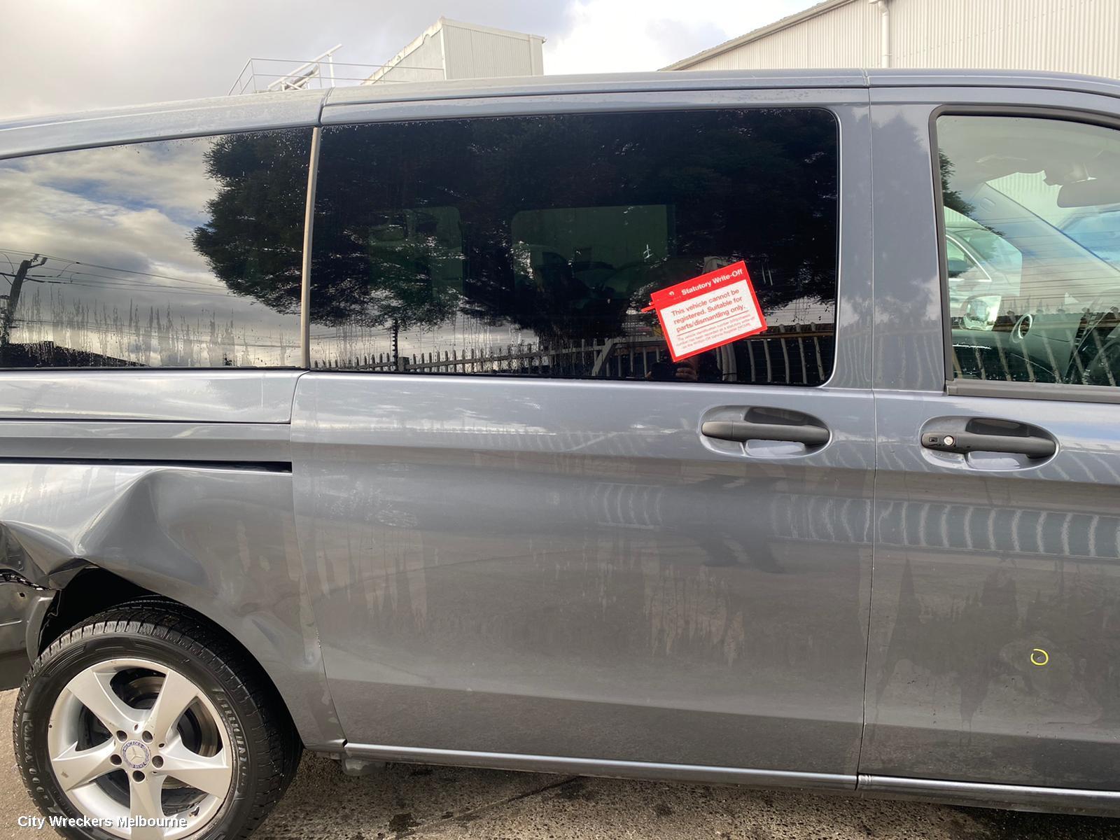 MERCEDES VITO REAR GARNISH