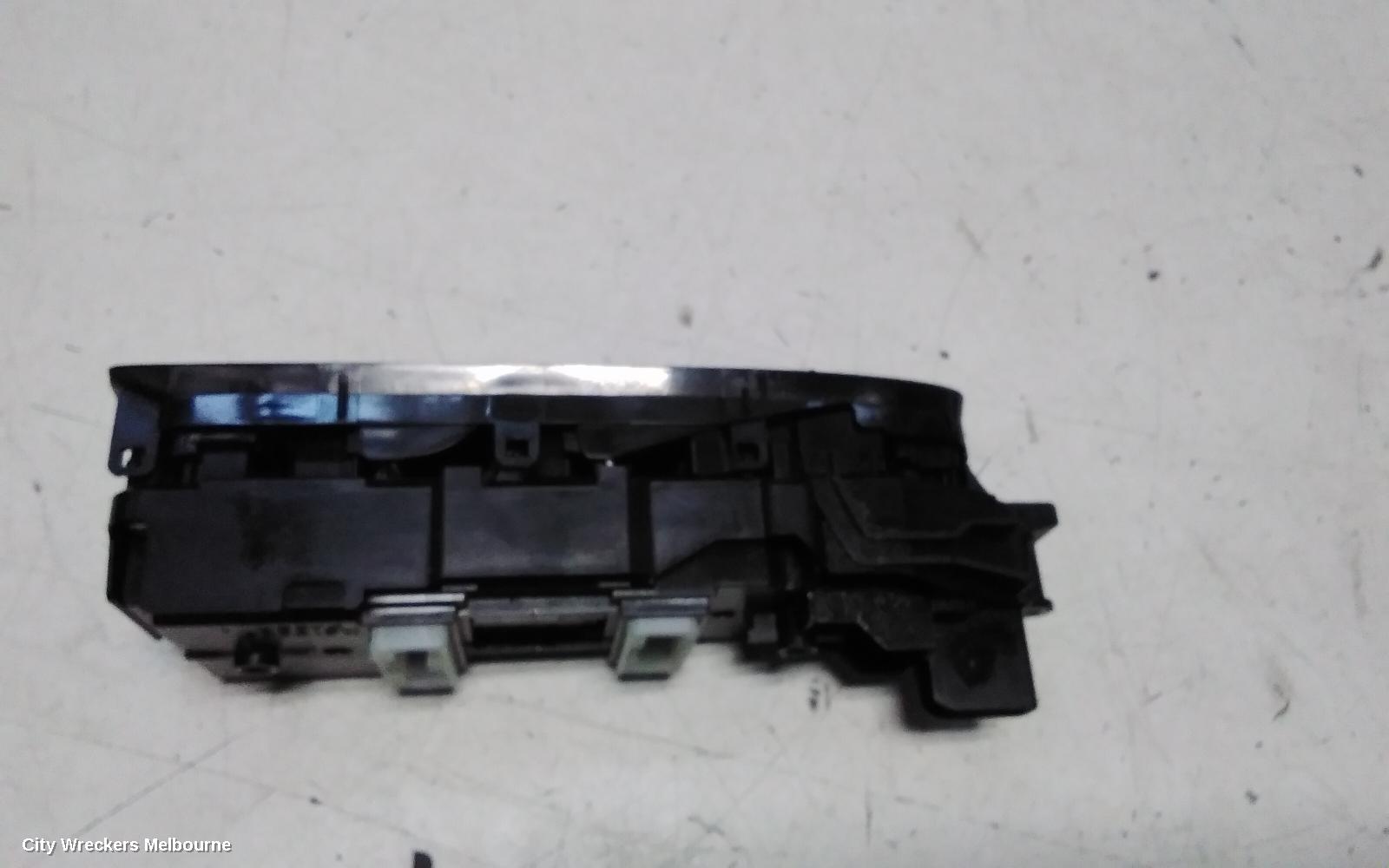 SUBARU FORESTER PWR DR WIND SWITCH, RH FRONT (MASTER SWITCH), SK, FL600, BLACK TIPS, 08/2018 - 11/2024