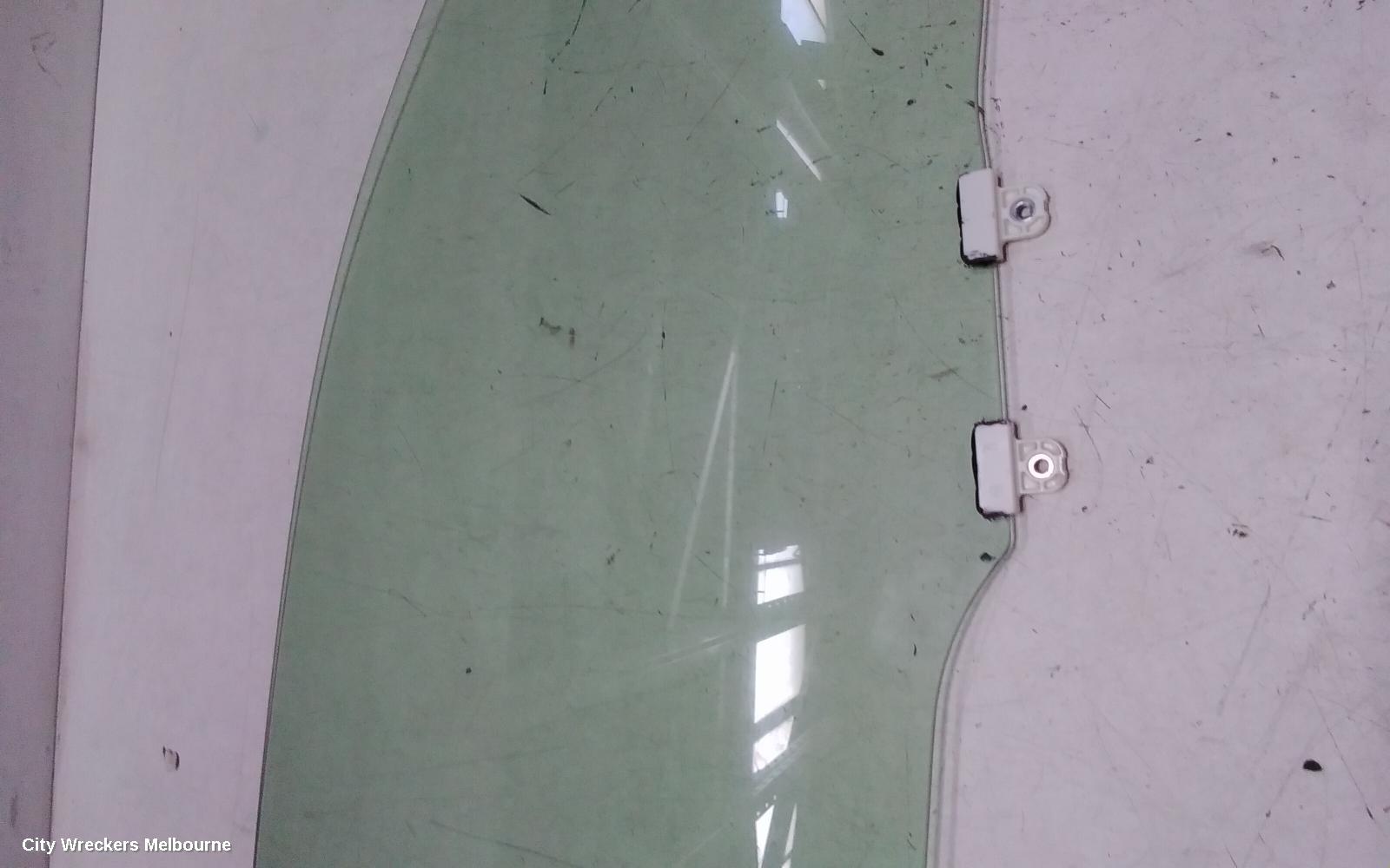 SUBARU FORESTER RIGHT FRONT DOOR WINDOW, SK, 08/2018 - 11/2024