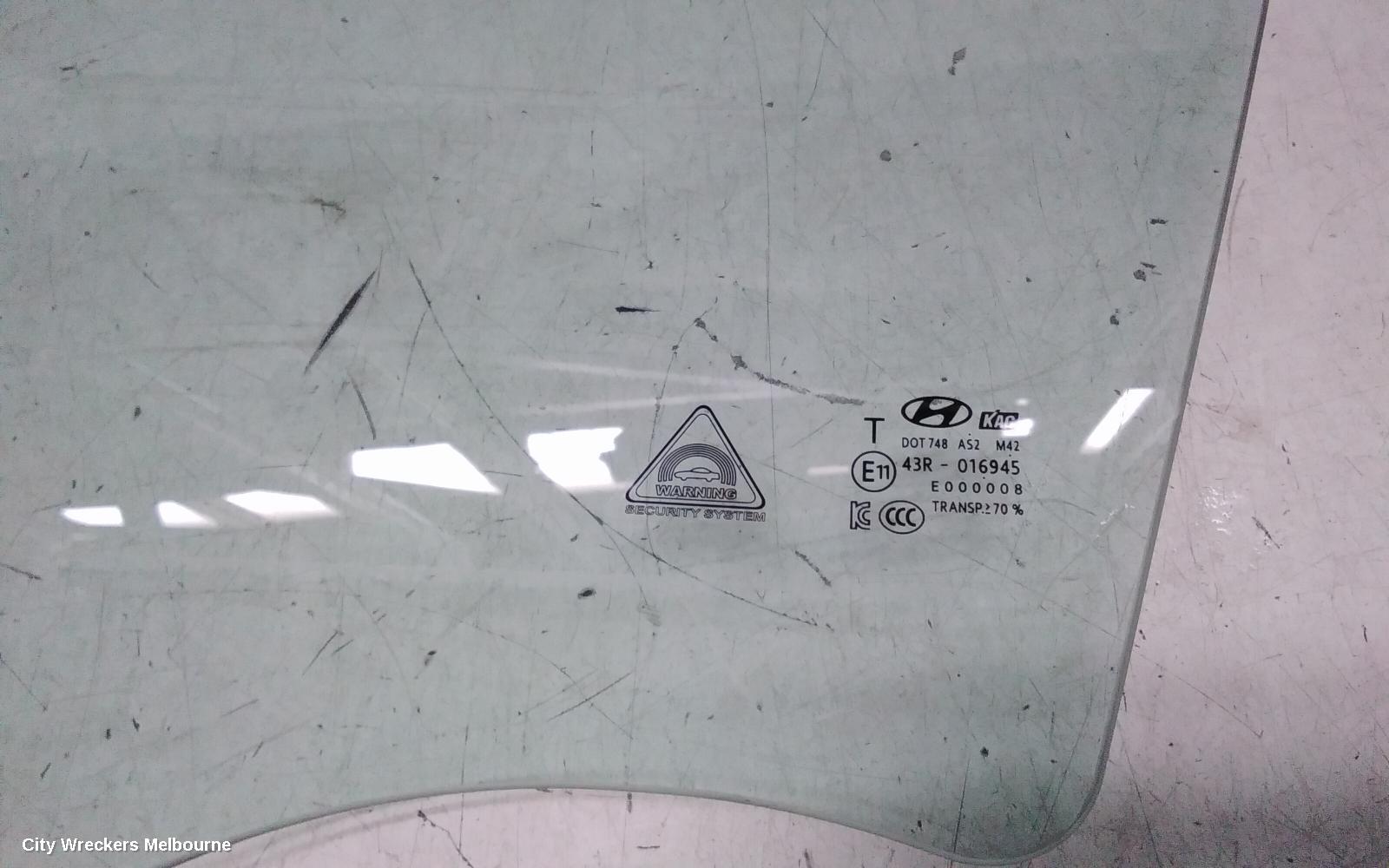 HYUNDAI I30 LEFT FRONT DOOR WINDOW, PD, HATCH, 03/2017 ONWARDS