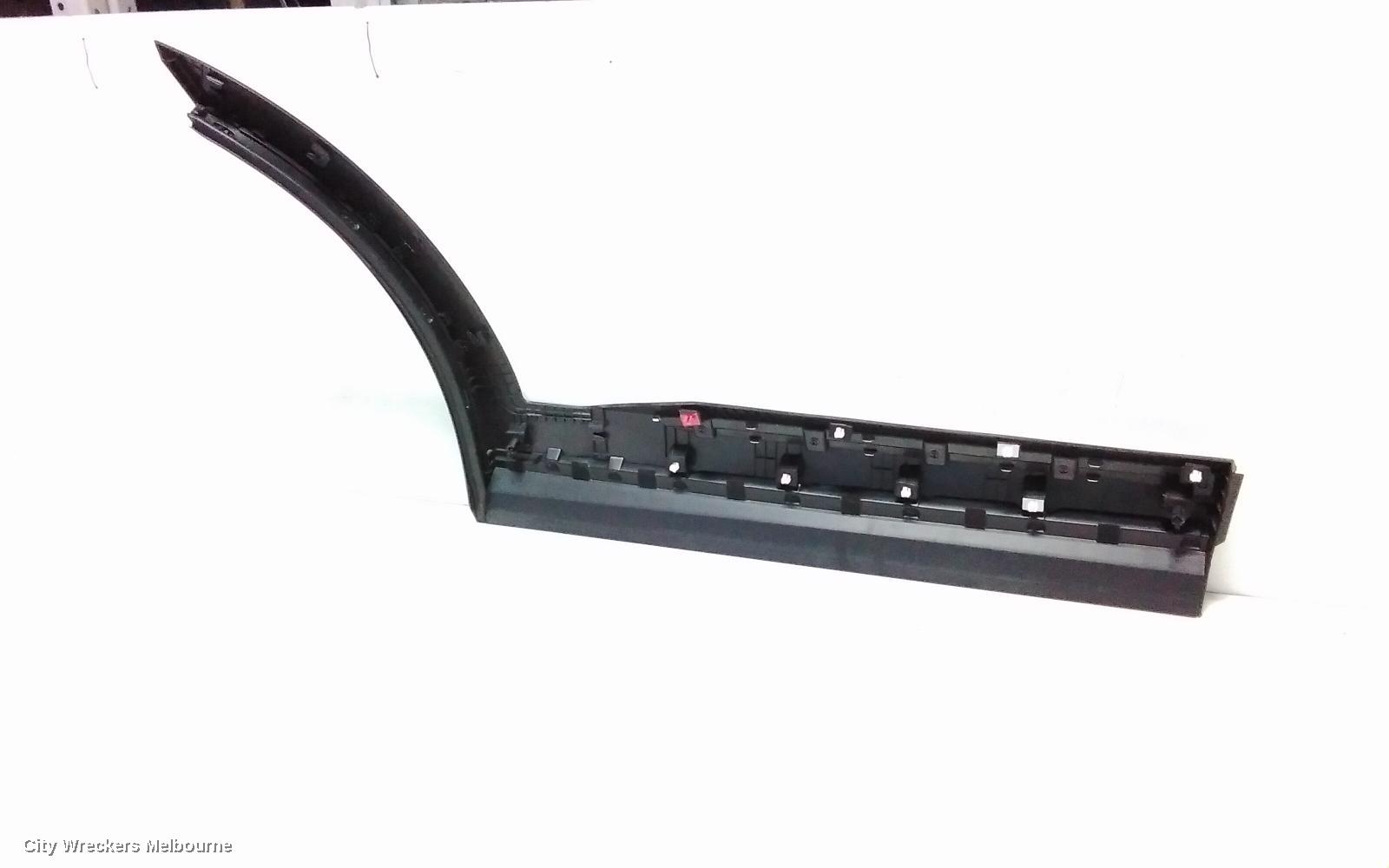 KIA SORENTO DOOR MOULD, BOTTOM MOULD : 139635, LH REAR, MQ4, 02/2020 ONWARDS