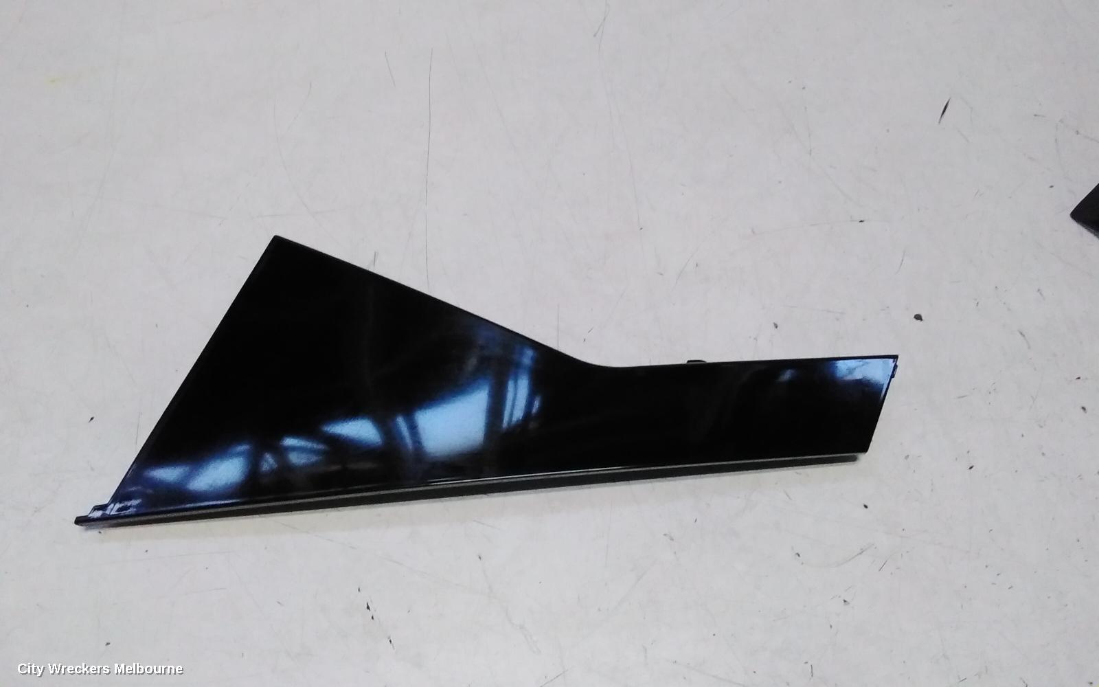 KIA SORENTO DOOR MOULD, LHR REAR MOULD: 139639, LH REAR, MQ4, 02/2020 ONWARDS