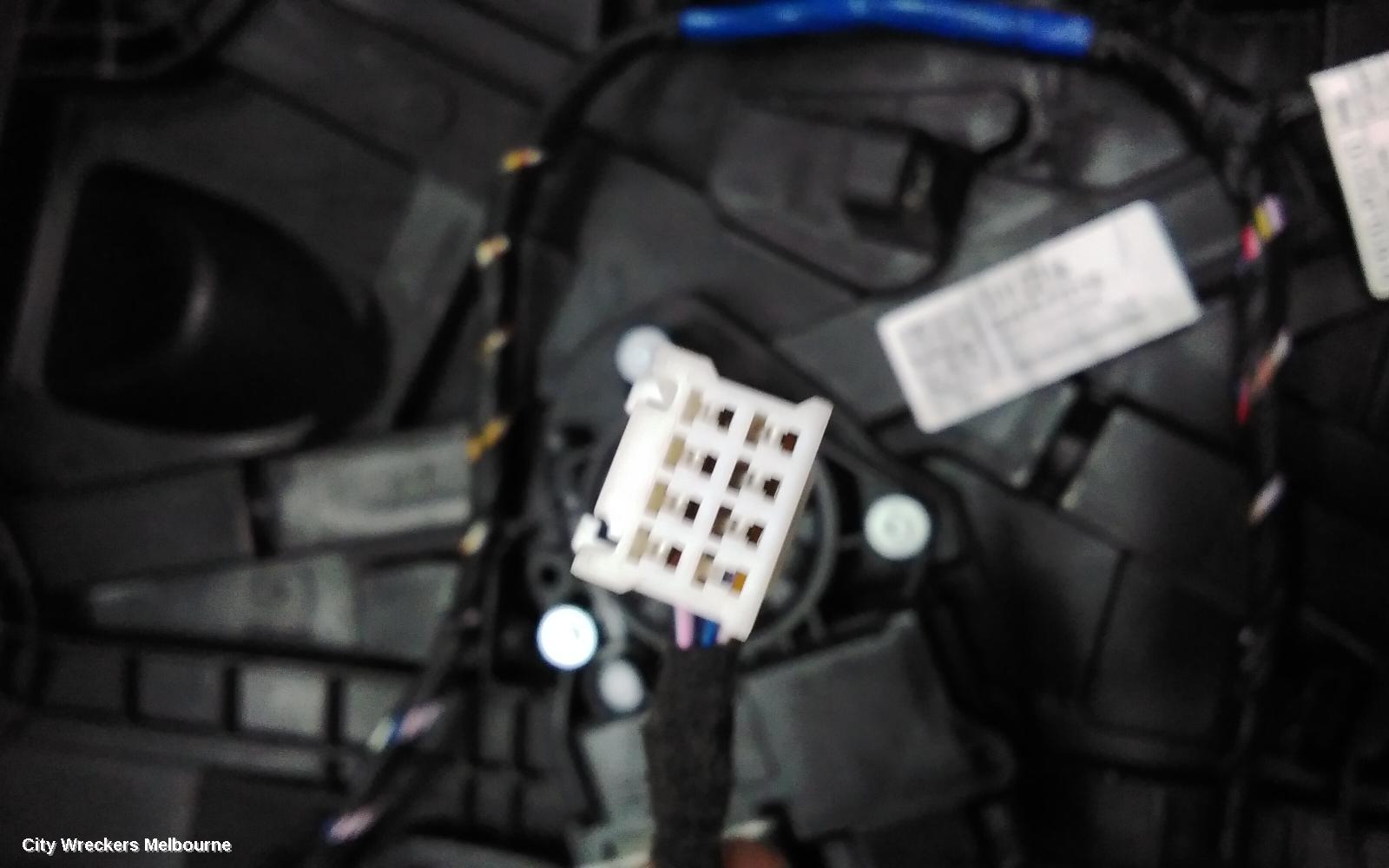KIA SORENTO LEFT FRONT WINDOW REG/MOTOR, MQ4, DOOR REG ASSY (REG AND MOTOR), 02/2020 ONWARDS