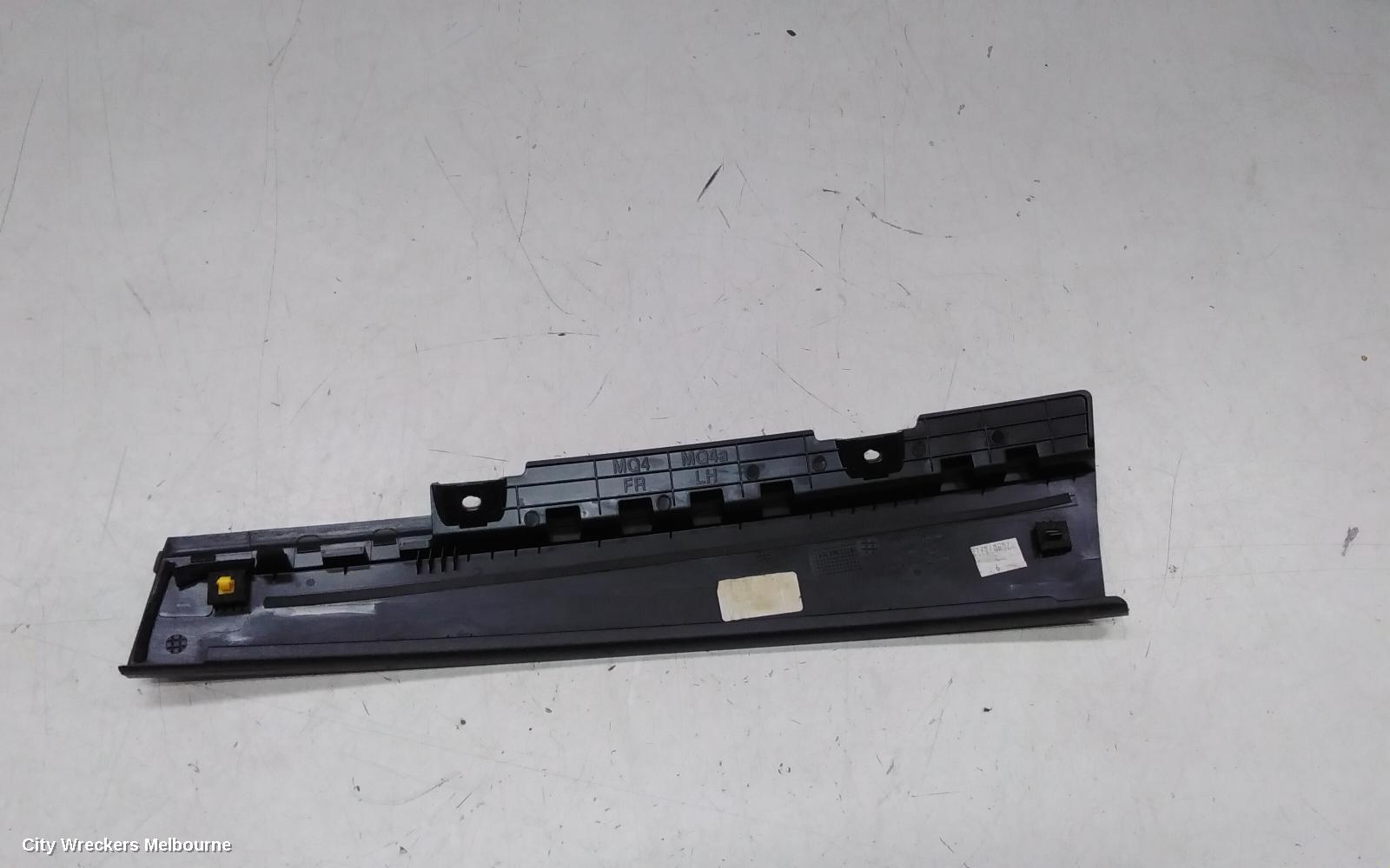 KIA SORENTO DOOR MOULD, UPPER BLACK MOULD: 139647, LH FRONT, MQ4, 02/2020 ONWARDS