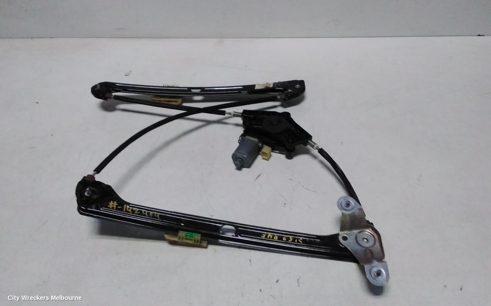 VOLKSWAGEN GOLF RIGHT FRONT WINDOW REG/MOTOR, GEN 7, 5DR HATCH, DOOR REG ASSY (REG AND MOTOR), 11/2012 - 08/2020