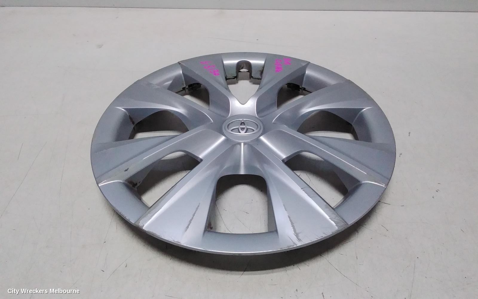 TOYOTA COROLLA WHEEL COVER/HUB CAP, ZRE172R, SEDAN, 12/2013 - 06/2019