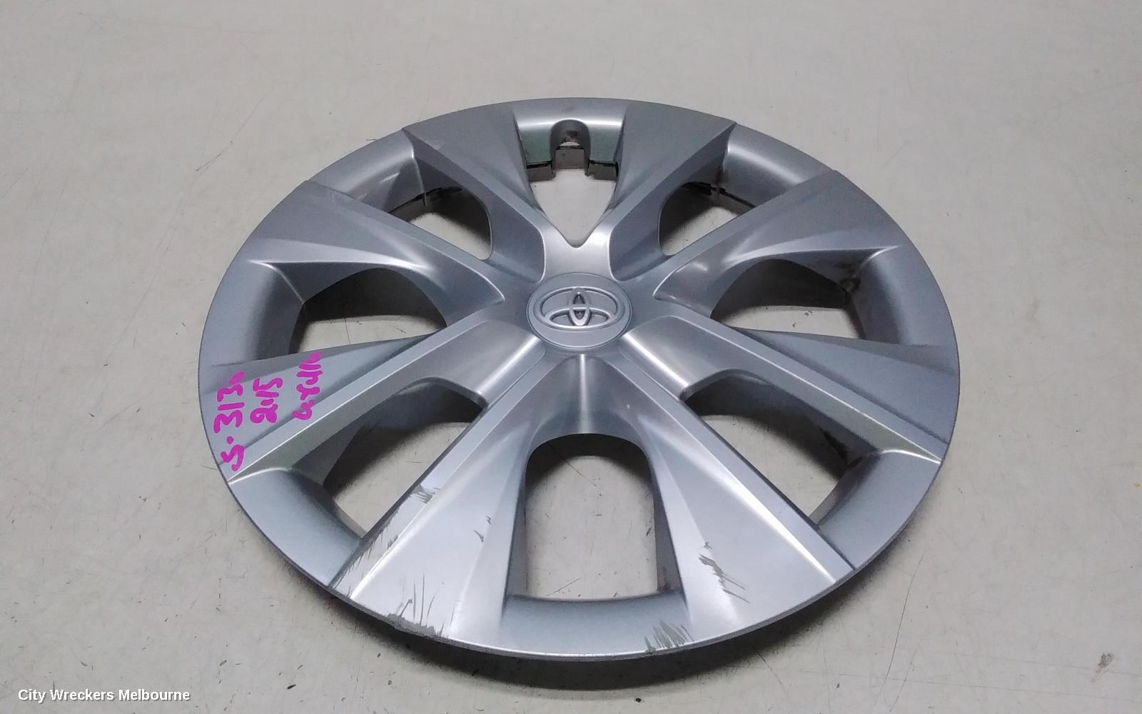 TOYOTA COROLLA WHEEL COVER/HUB CAP, ZRE172R, SEDAN, 12/2013 - 06/2019