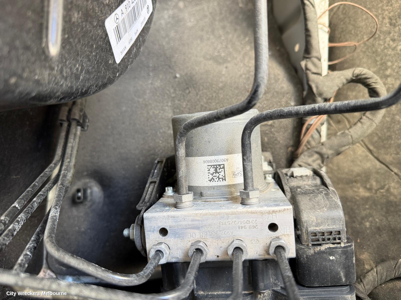 MERCEDES SPRINTER ABS PUMP/MODULATOR, VS30, 05/2018 ONWARDS