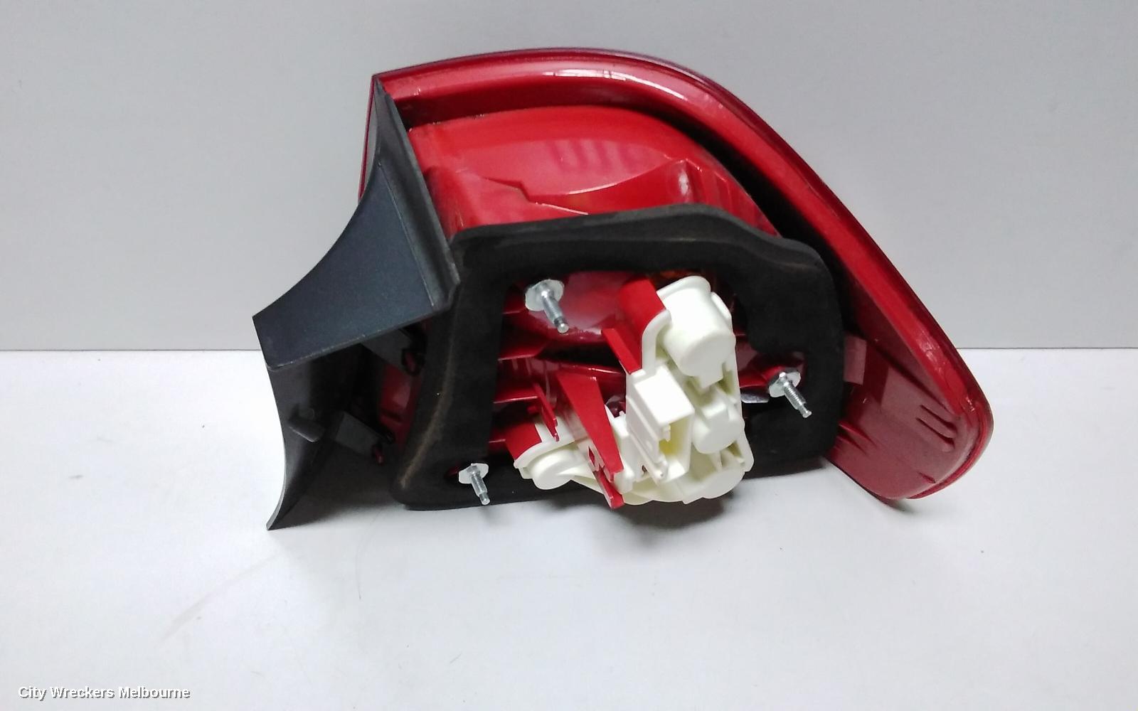 BMW 3 SERIES LEFT TAILLIGHT, E90, SEDAN, 03/2005 - 10/2008
