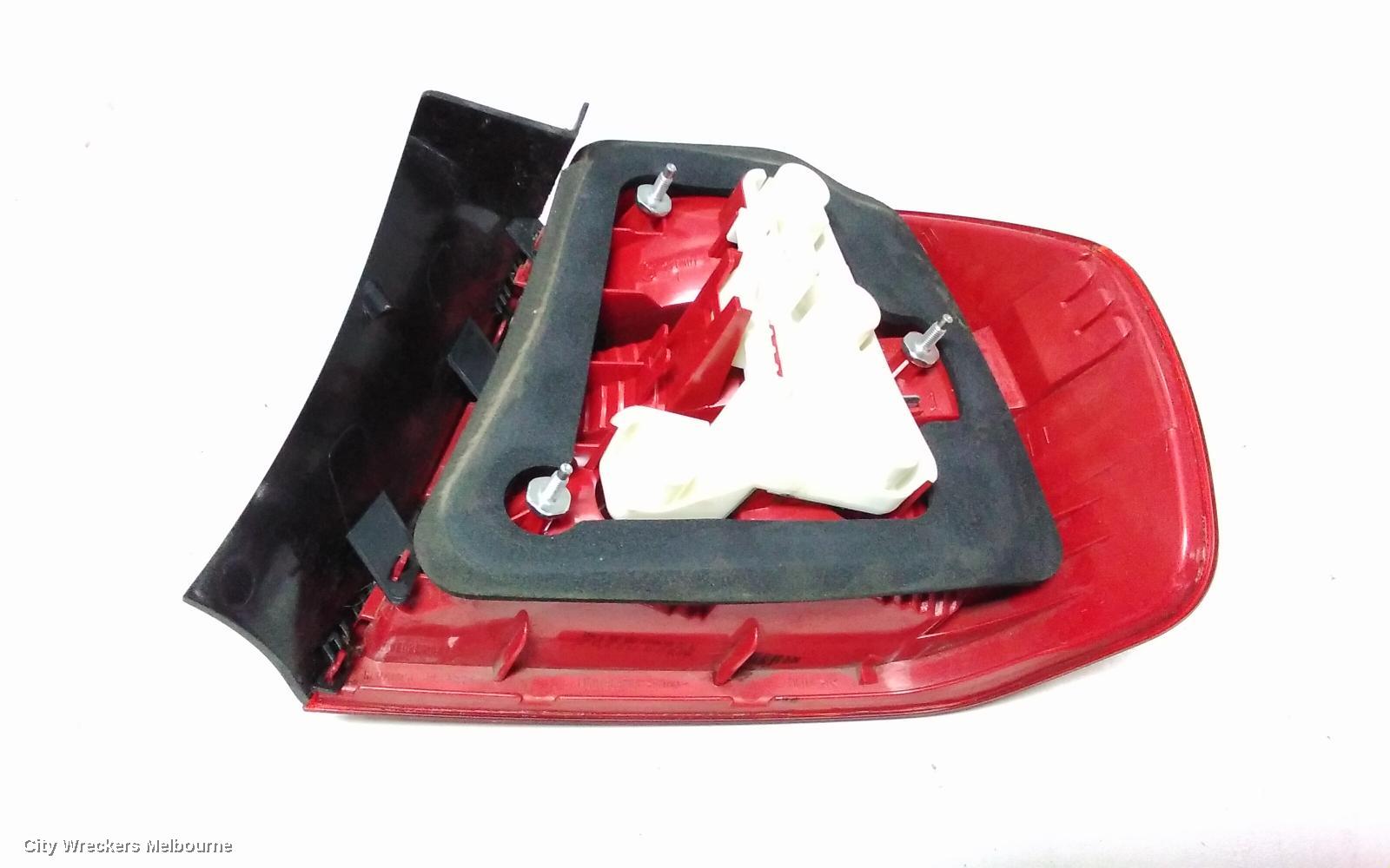 BMW 3 SERIES LEFT TAILLIGHT, E90, SEDAN, 03/2005 - 10/2008