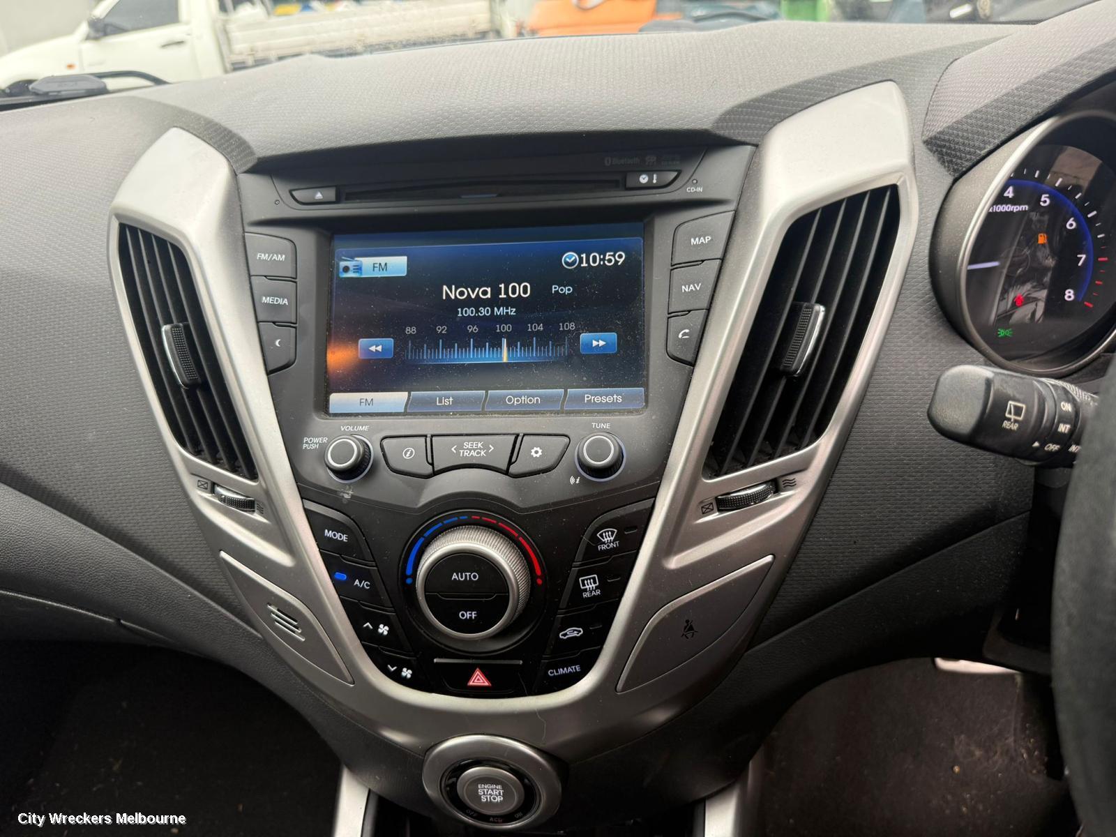 HYUNDAI VELOSTER RADIO/CD/DVD/SAT/TV, TOUCHSCREEN, GPS/NAVIGATION/BLUETOOTH/MP3/AUX W/ CD PLAYER, FS, 10/2011 - 02/2018