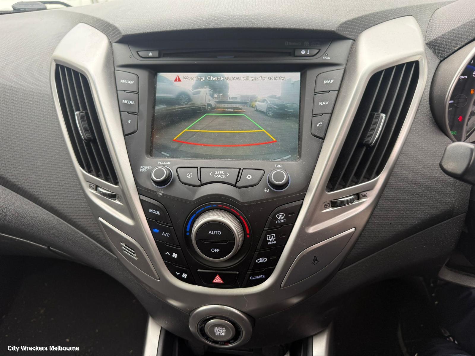 HYUNDAI VELOSTER RADIO/CD/DVD/SAT/TV, TOUCHSCREEN, GPS/NAVIGATION/BLUETOOTH/MP3/AUX W/ CD PLAYER, FS, 10/2011 - 02/2018