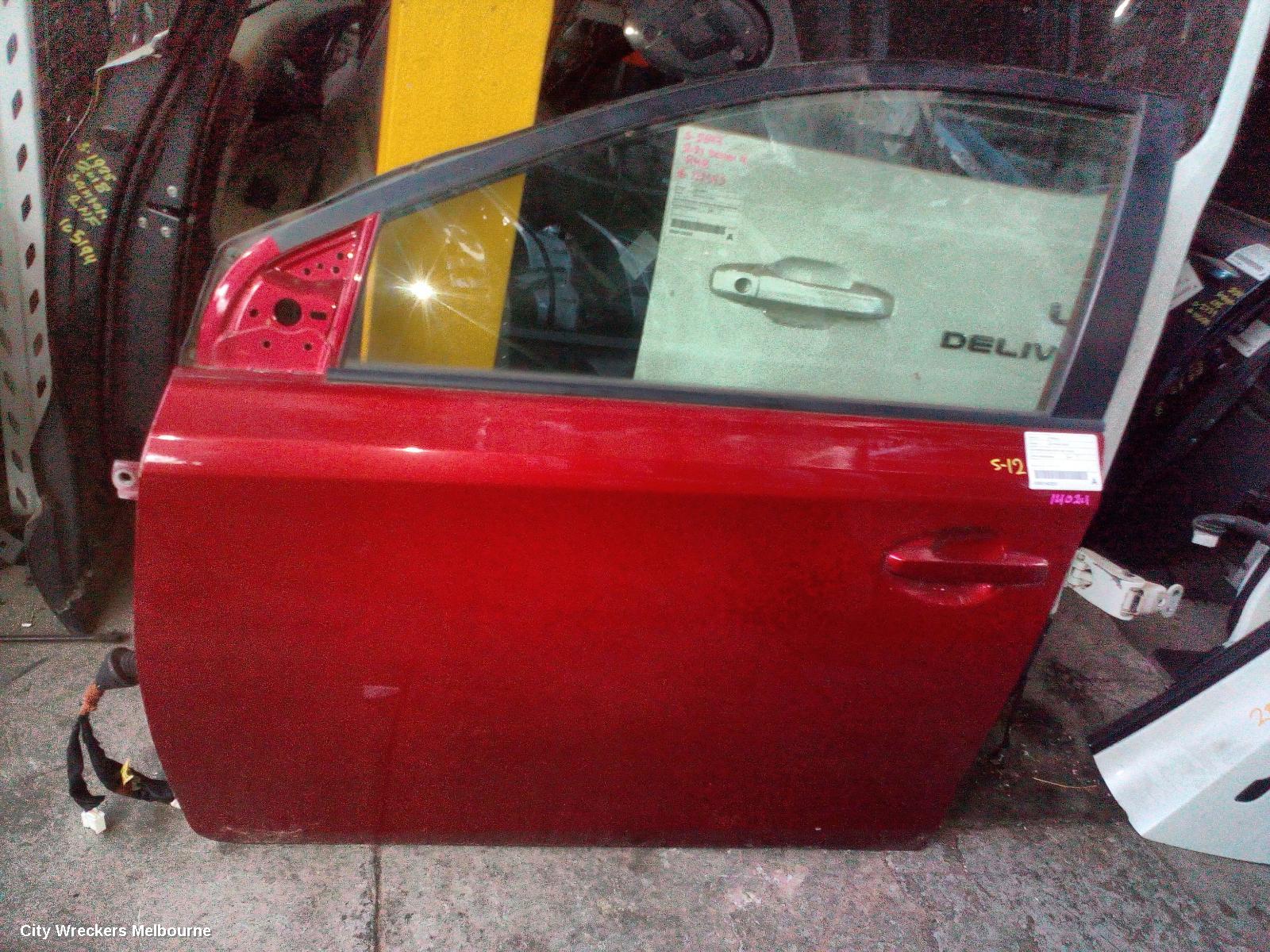 TOYOTA COROLLA LEFT FRONT DOOR, ZRE182R/ZWE186R, HATCH, 08/2012 - 06/2018