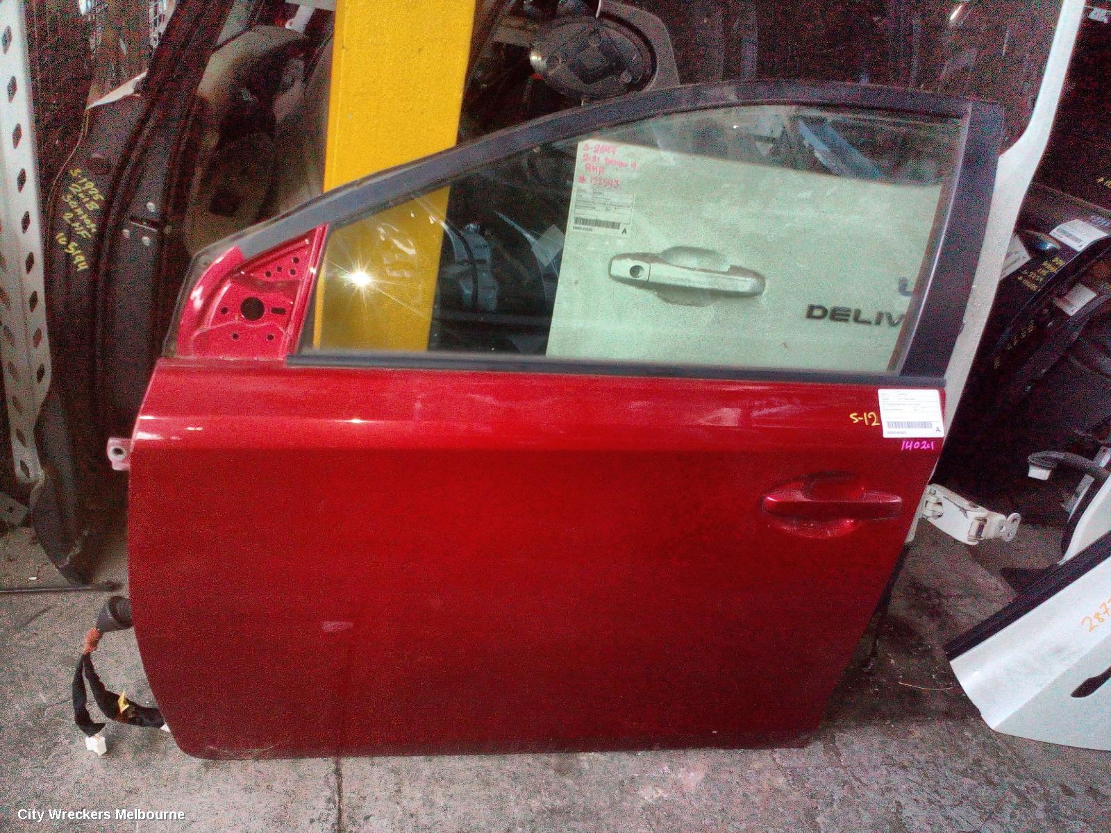 TOYOTA COROLLA LEFT FRONT DOOR, ZRE182R/ZWE186R, HATCH, 08/2012 - 06/2018