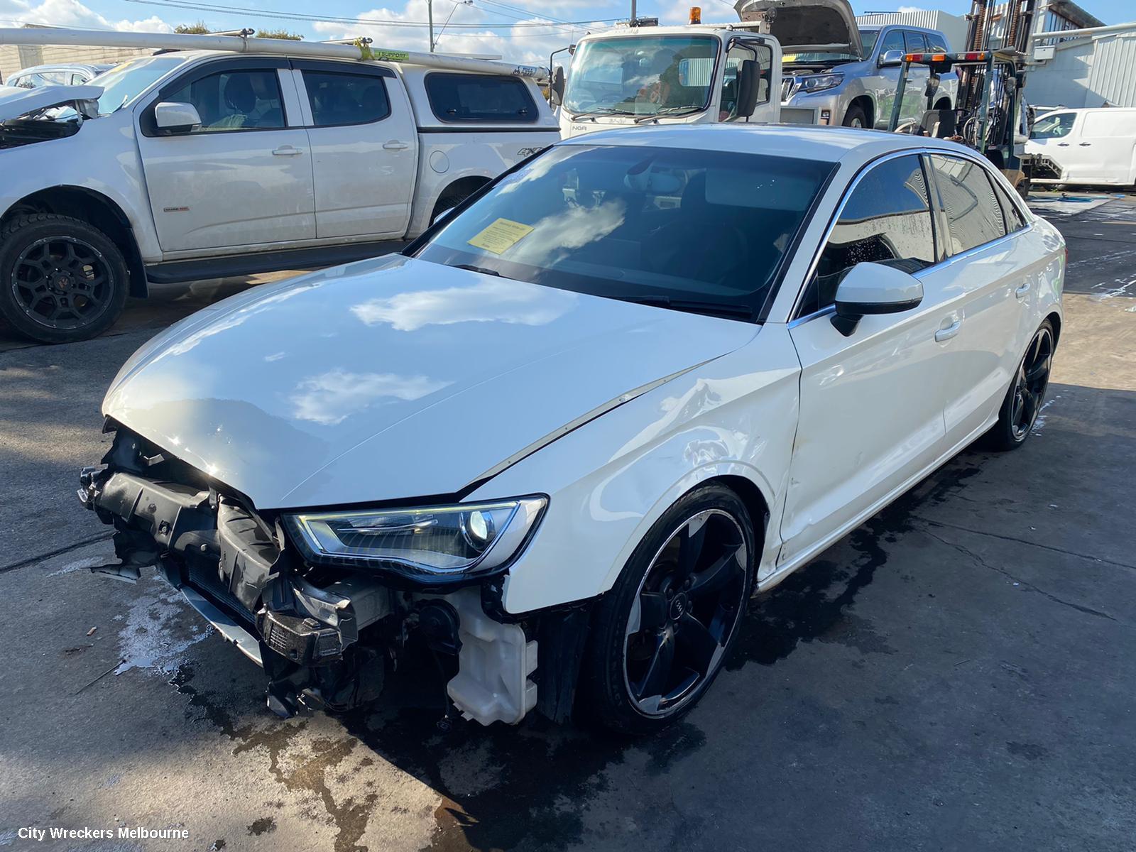 AUDI A3 DOOR HANDLE, 8V, RH FRONT, OUTER, 03/2013 - 10/2020