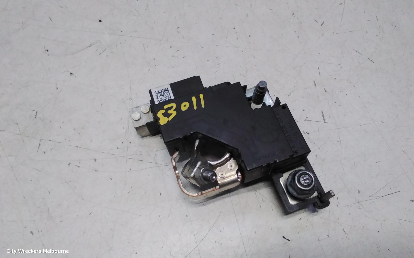 MERCEDES GLA CLASS BATTERY TERMINAL, X156, POSITIVE TERMINAL, ***USE FUSE BOX PART TYPE***, 04/2014 - 01/2020
