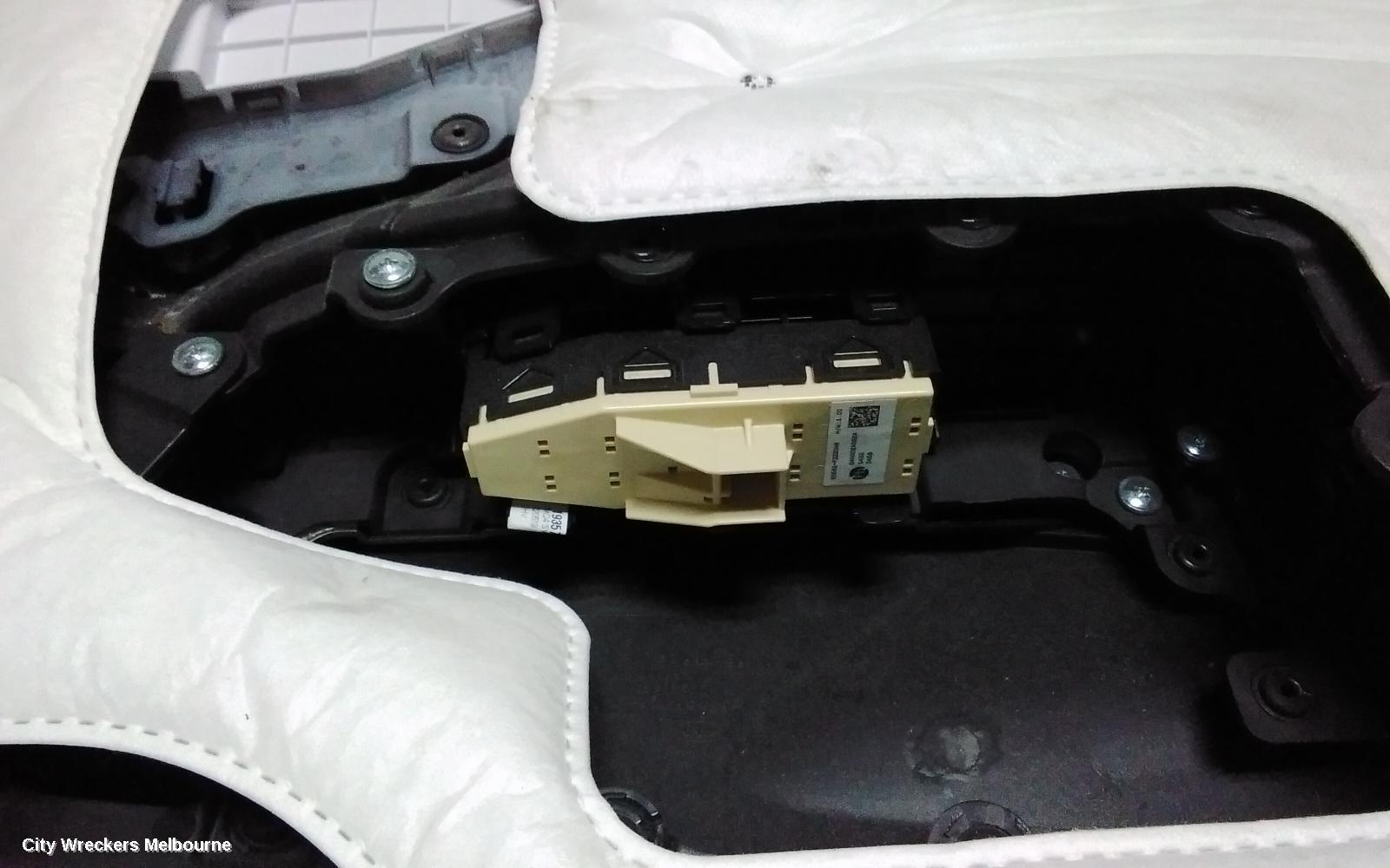 KIA SORENTO DOOR TRIM, LH FRONT, MQ4, 02/2020 ONWARDS
