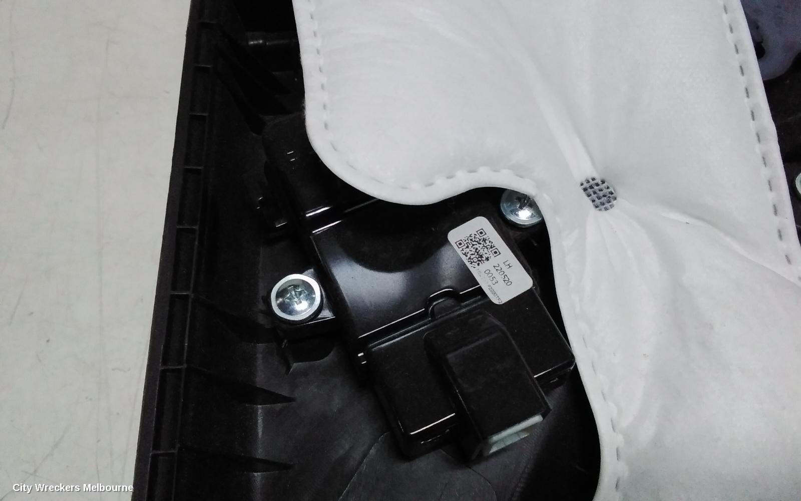 KIA SORENTO DOOR TRIM, LH FRONT, MQ4, 02/2020 ONWARDS
