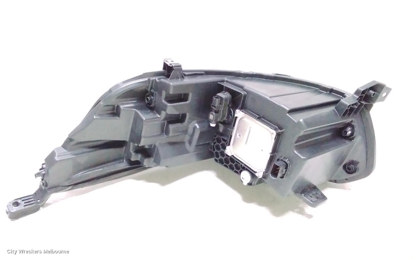 RENAULT TRAFIC RIGHT HEADLAMP, X82, W/ LED, ADAPTIVE TYPE, 01/2022 ONWARDS