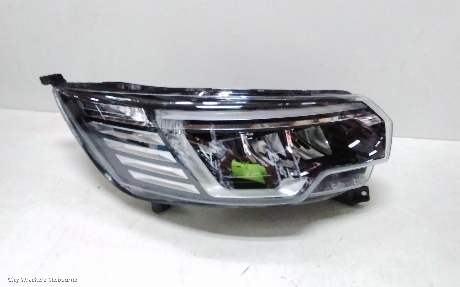 RENAULT TRAFIC RIGHT HEADLAMP, X82, W/ LED, ADAPTIVE TYPE, 01/2022 ONWARDS
