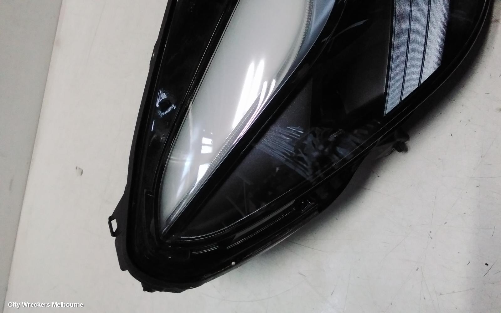 TESLA MODEL Y RIGHT HEADLAMP, 1ST GEN, LED TYPE, 03/2022 ONWARDS