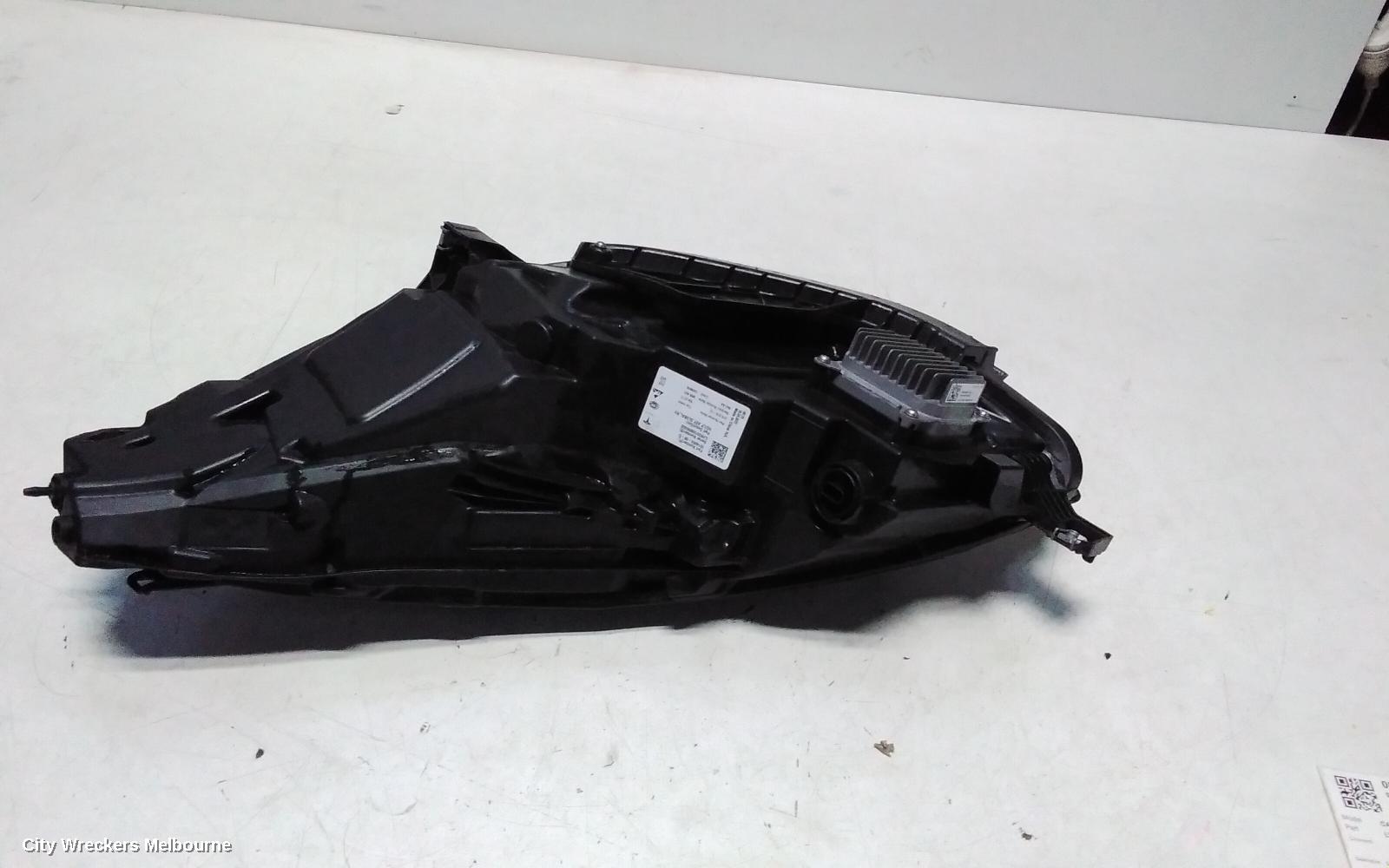 TESLA MODEL Y RIGHT HEADLAMP, 1ST GEN, LED TYPE, 03/2022 ONWARDS