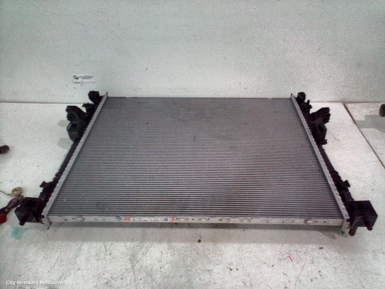 RENAULT TRAFIC RADIATOR, SECONDARY (CLOSEST TO ENGINE), AUTO, 2.0, TURBO, DIESEL, X82, 09/2019 ONWARDS