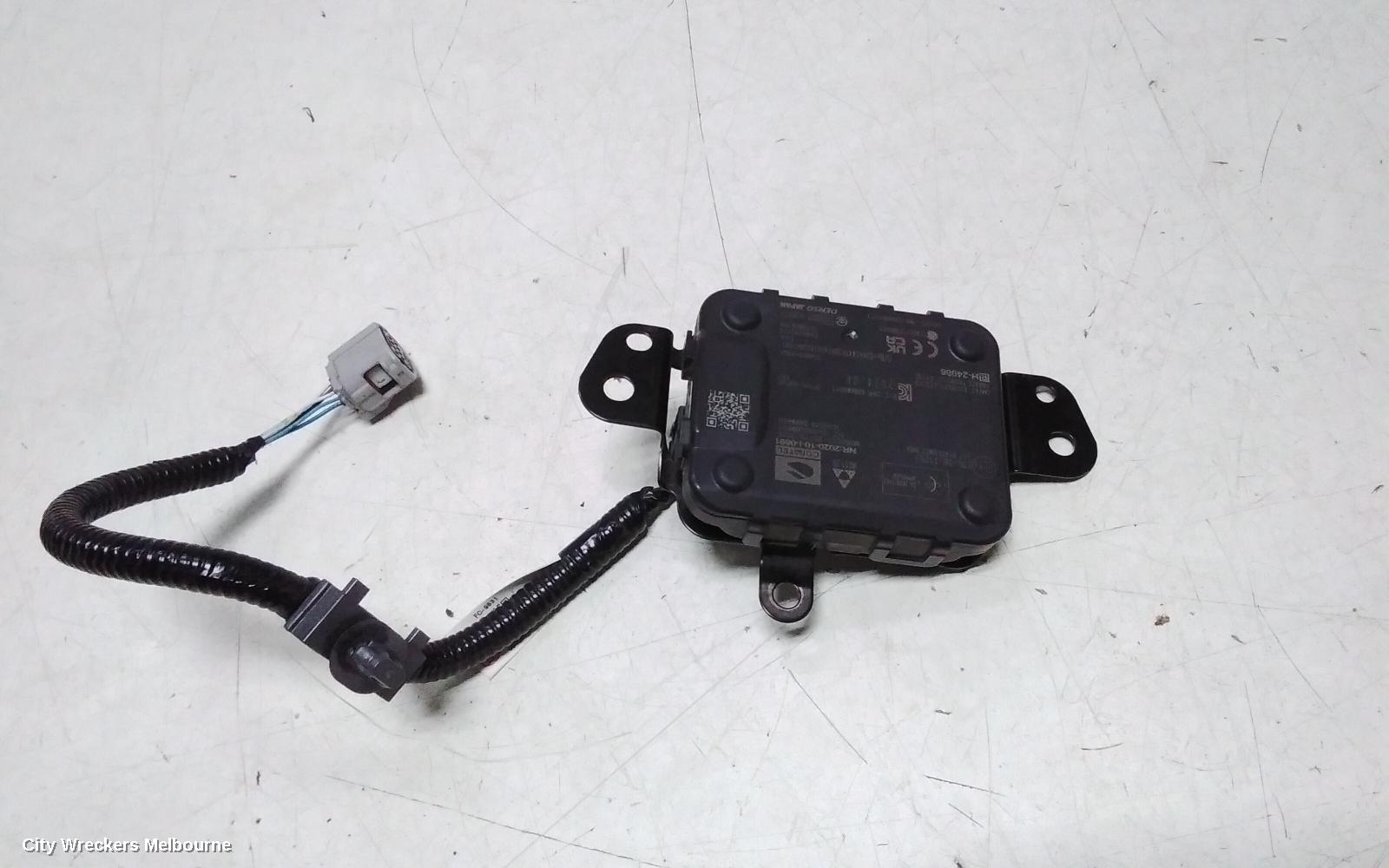 SUZUKI SWIFT REVERSE CAMERA, FRONT RADAR SENSOR (GRILLE MOUNTED), AZ, 04/2017 - 03/2025